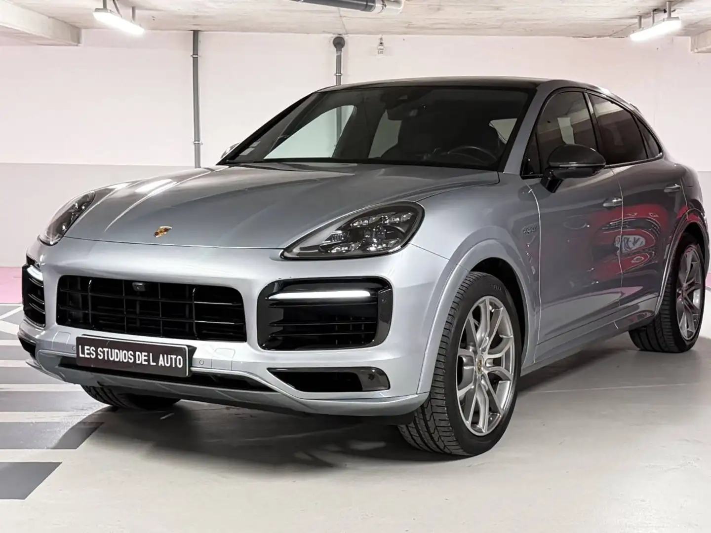 Porsche Cayenne Coupe 3.0 V6 462ch E-Hybrid Euro6d-T-EVAP-ISC Grigio - 1