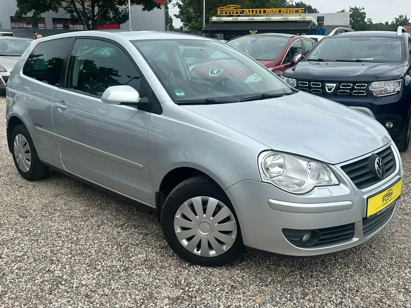 Volkswagen Polo IV United*Klima*SitzH*PDC*1.HD*TÜV NEU Silber - 1