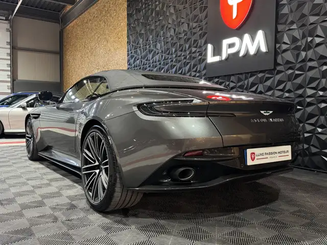 Aston Martin DB12 view 8