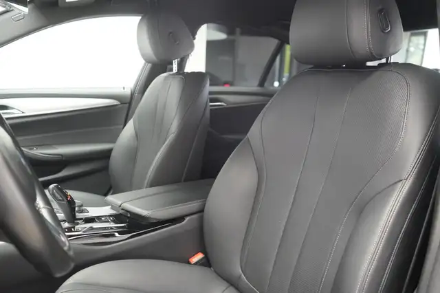 BMW M view 11