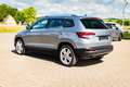Skoda Karoq Style *LED*SHZ*KEYLESS*NAVI*SIDE-ASSIST*TEILLEDER Grijs - thumbnail 4