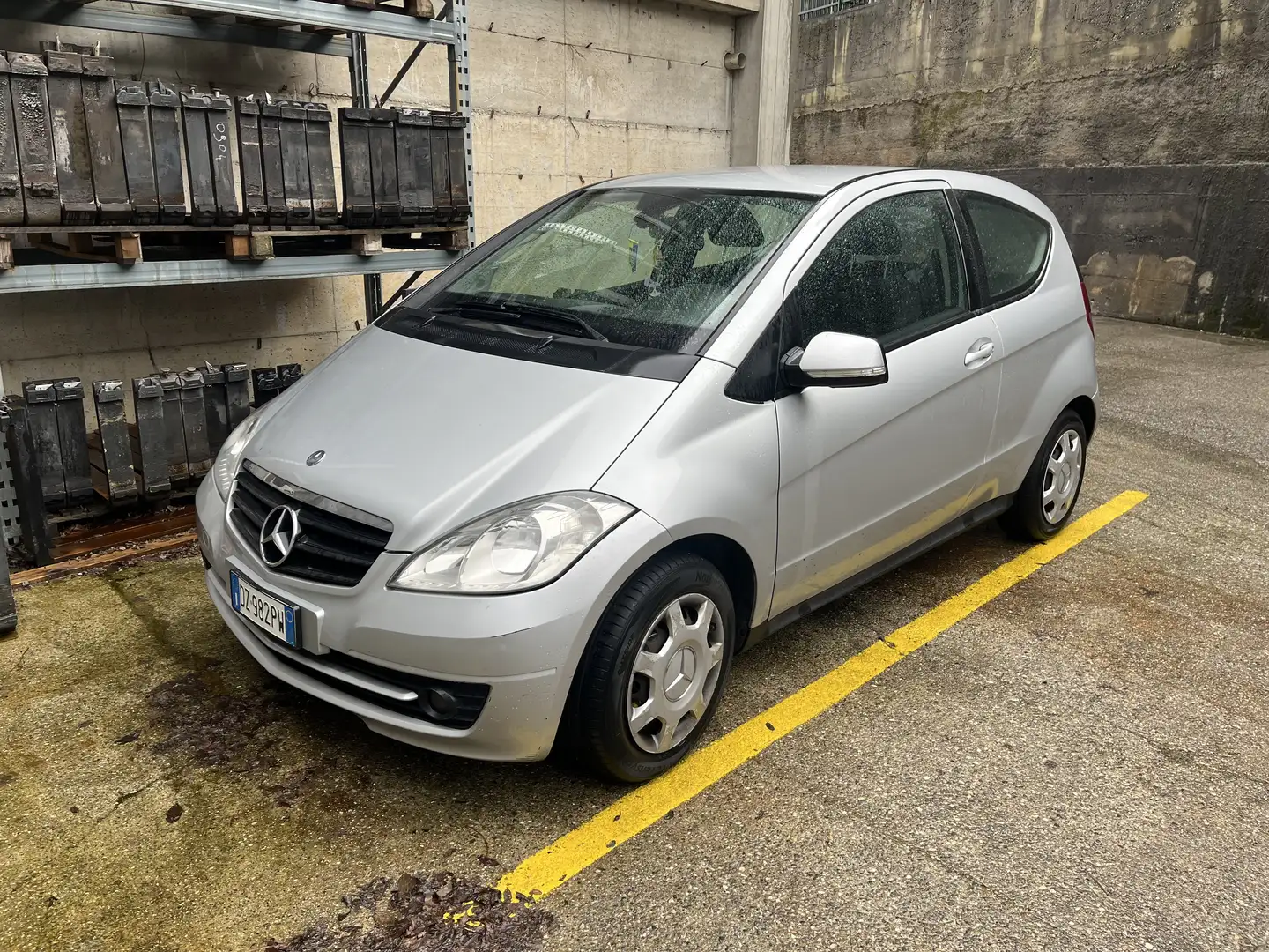 Mercedes-Benz A 150 Classic Basic coupe - 2