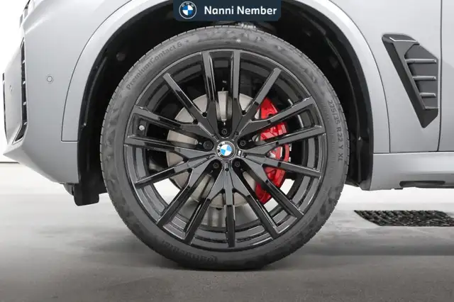 BMW X5 view 7