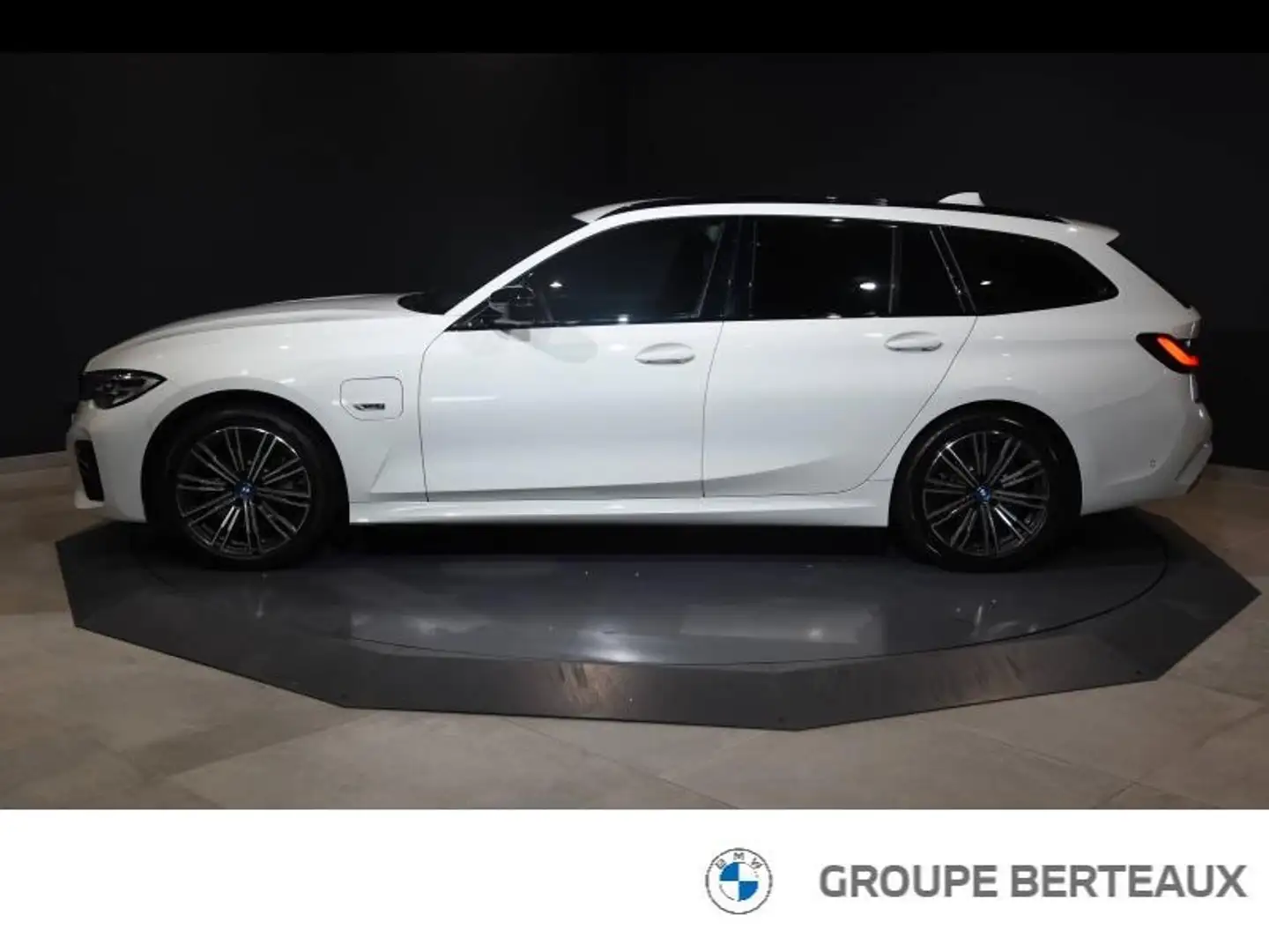 BMW 330 330eA 292ch M Sport Blanc - 2