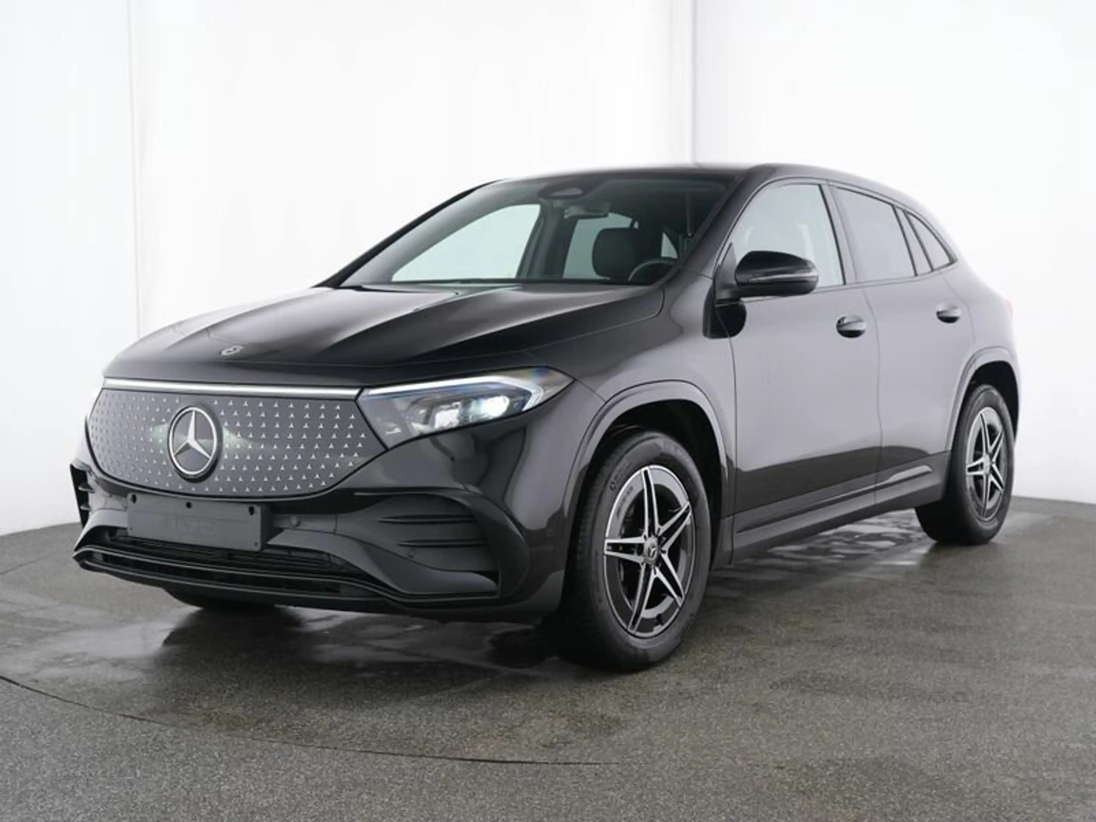 Mercedes-Benz EQA 250 EQA 250+ AMG-LINE*NIGHT-PAKET*FAHRASSISTENZPAKET — photo 2