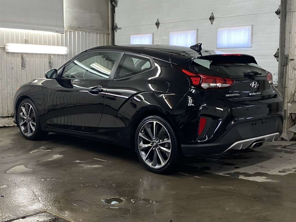 2020 Hyundai Veloster