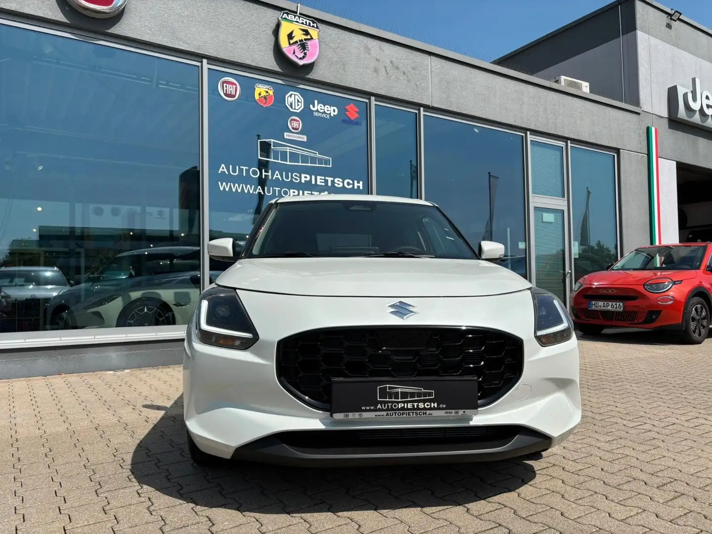 Suzuki Swift 1.2 Dualjet Hybrid Comfort+ Weiß - 2