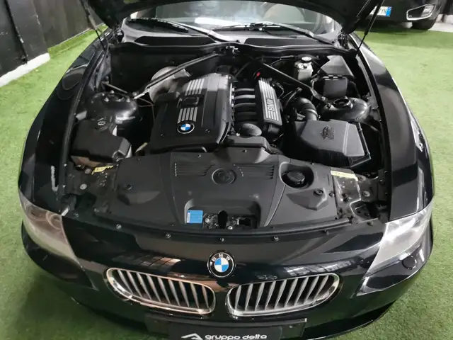 BMW Z4 view 7