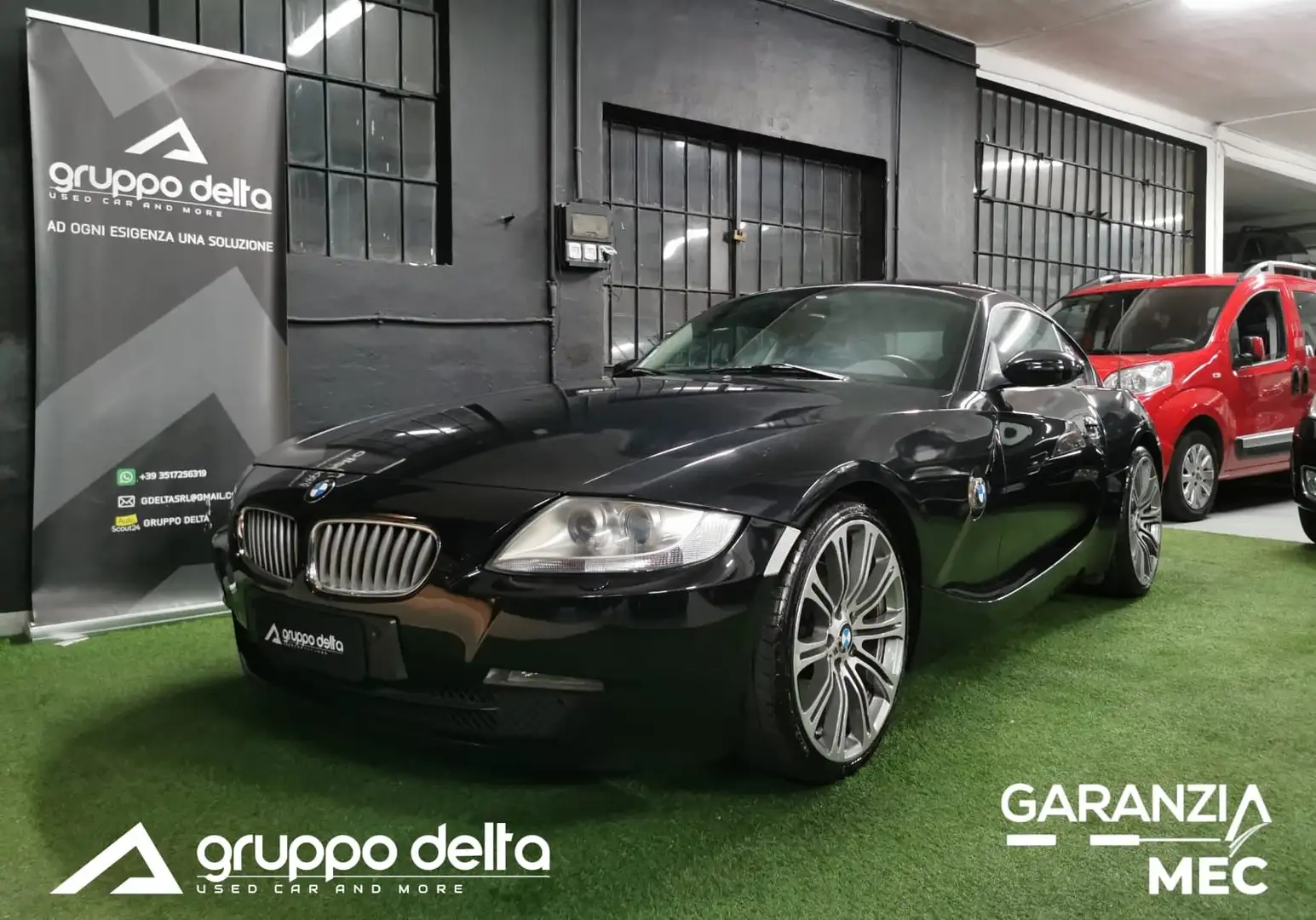 BMW Z4 Z4 E85 Coupe 3.0si Schwarz - 1