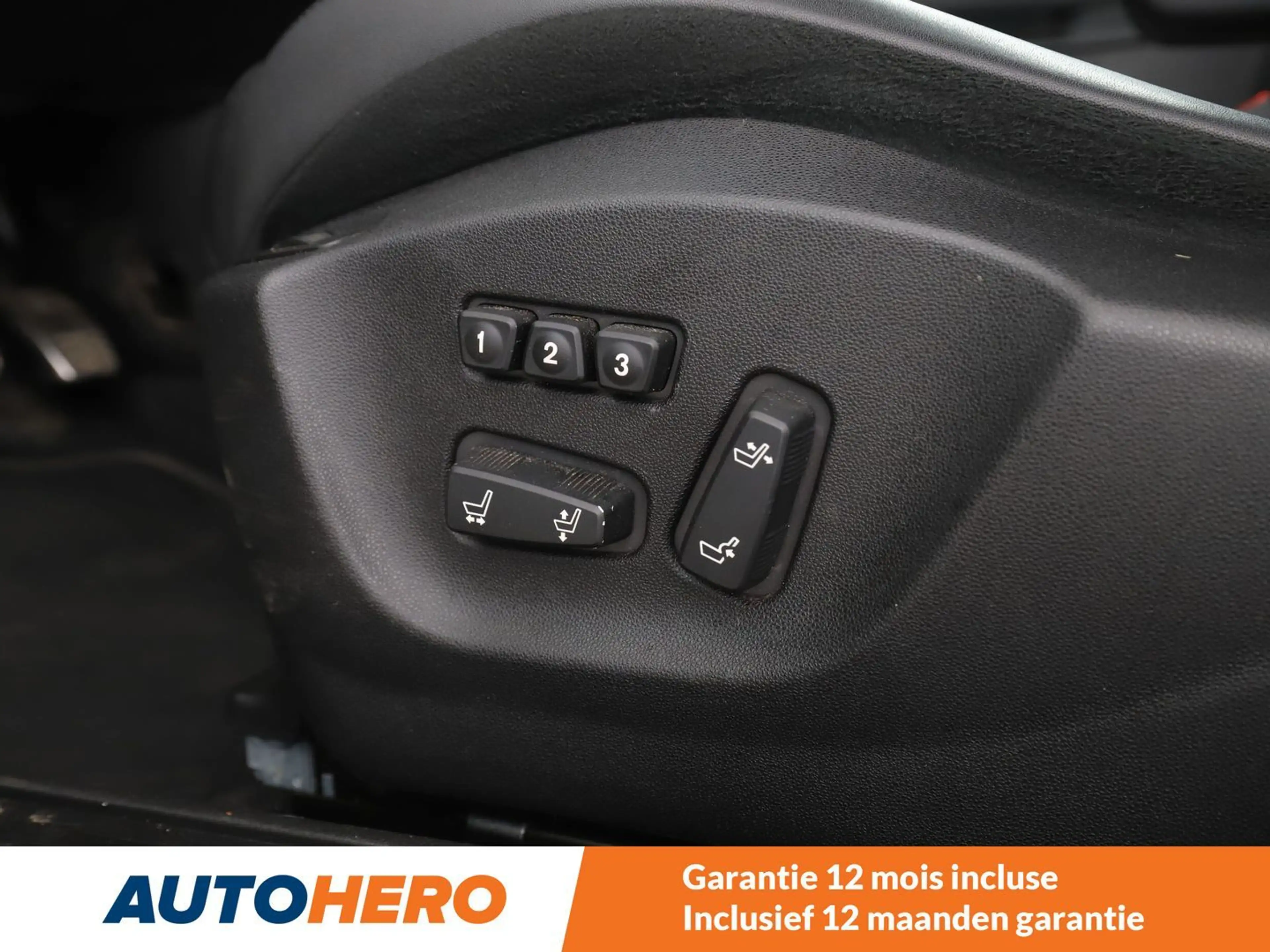 Alfa Romeo Giulietta 1.4 Turbo Super — photo 12