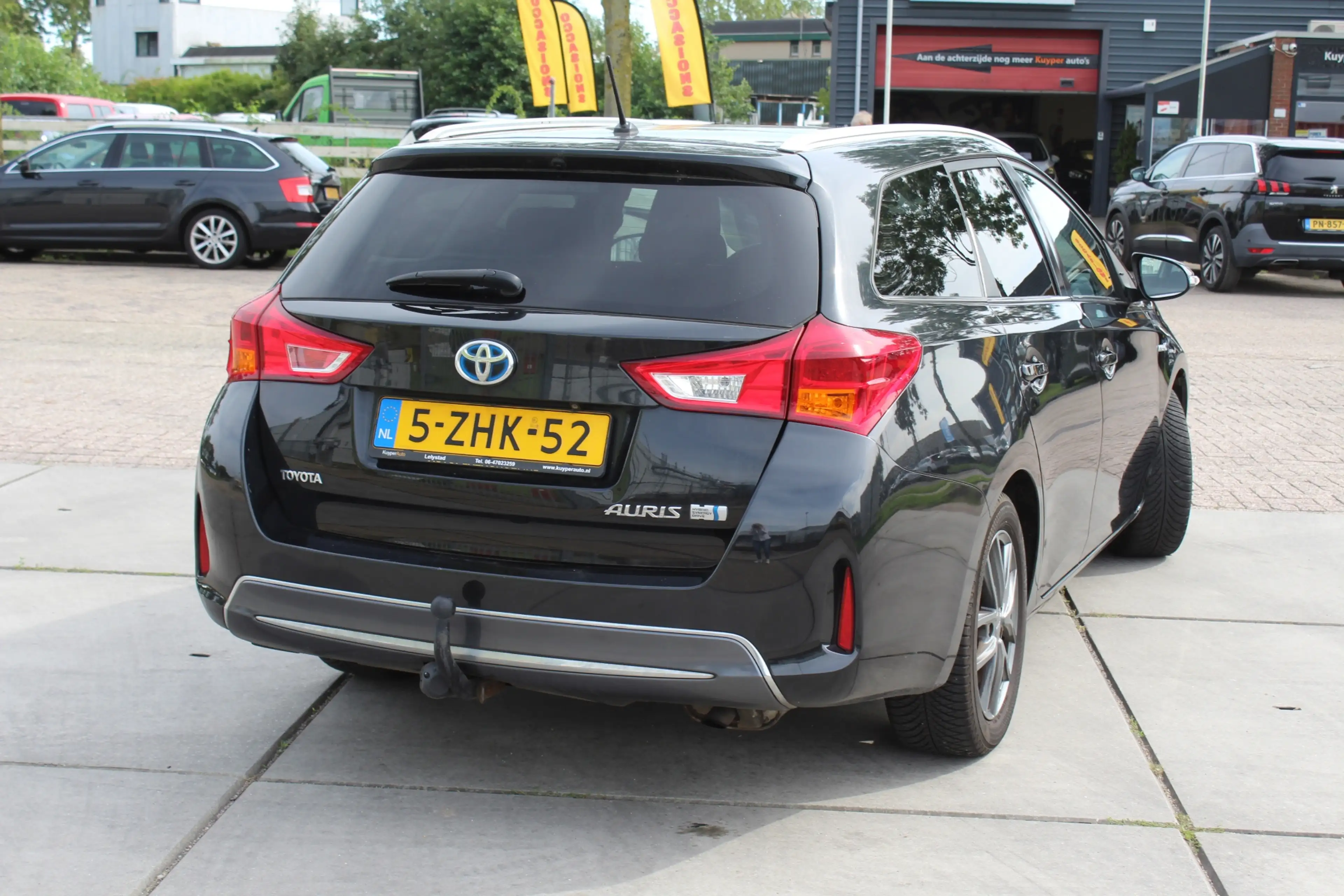 Toyota Auris Touring Sports 1.8 Hybrid Lease pano camera multim — photo 12