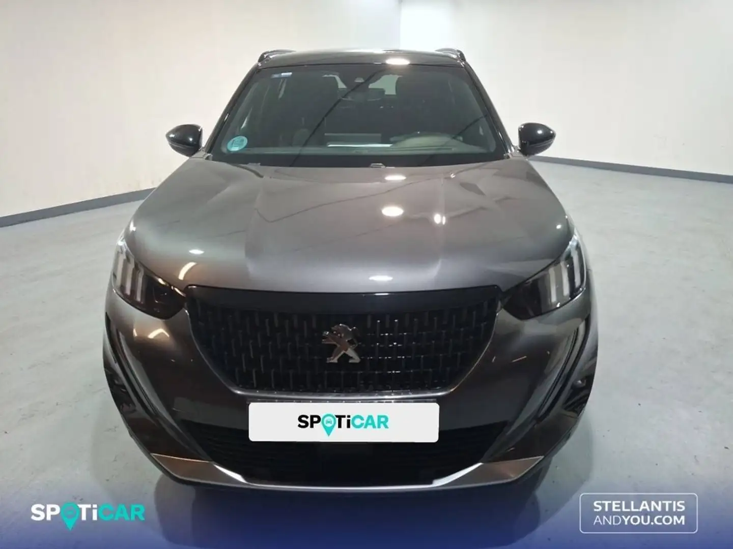 Peugeot 2008 1.2 PureTech S&S GT 130 Grau - 2