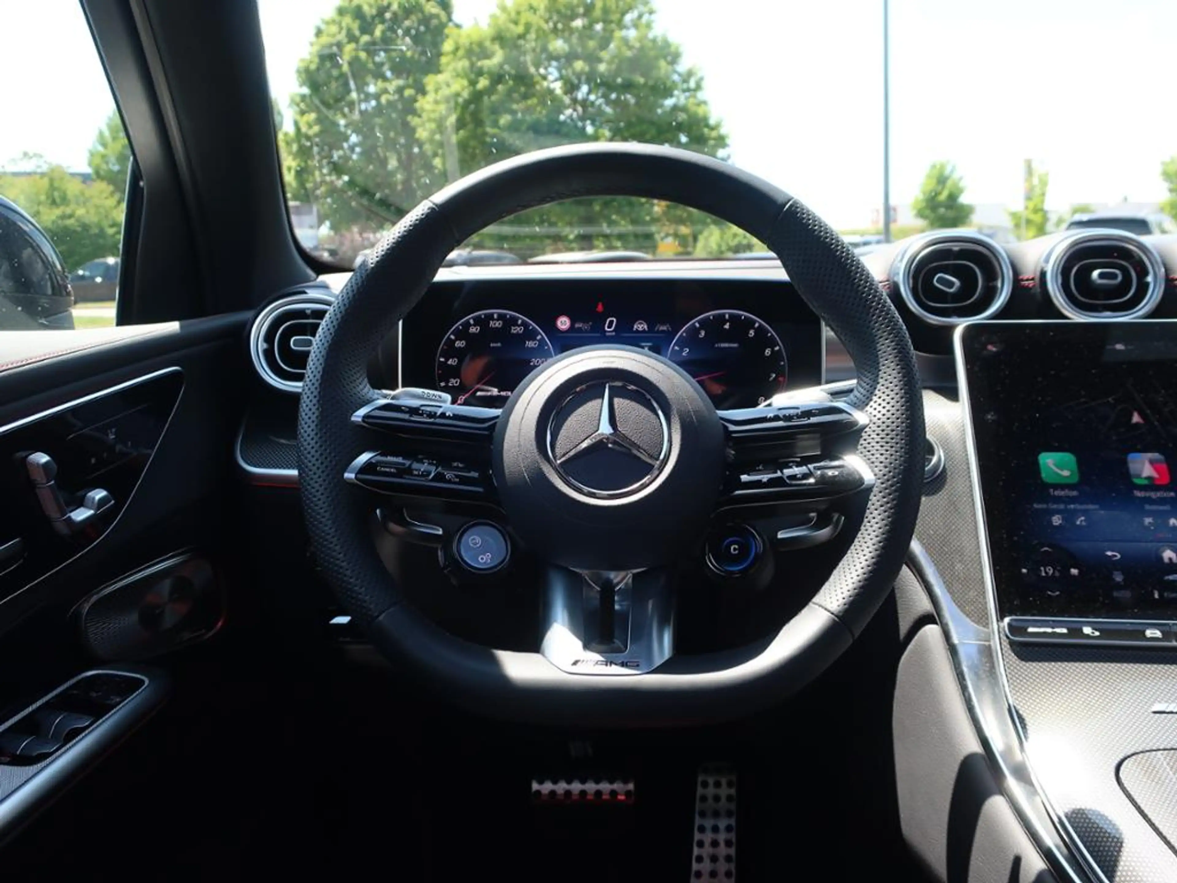 Mercedes-Benz GLC 43 AMG 4M AMG PANO AHK HUD DISTR 360° NIGHT — photo 9