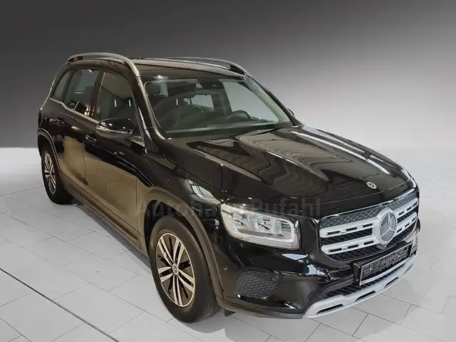 Mercedes-Benz GLB 180 sehr gepflegt!!! AHK viel Platz