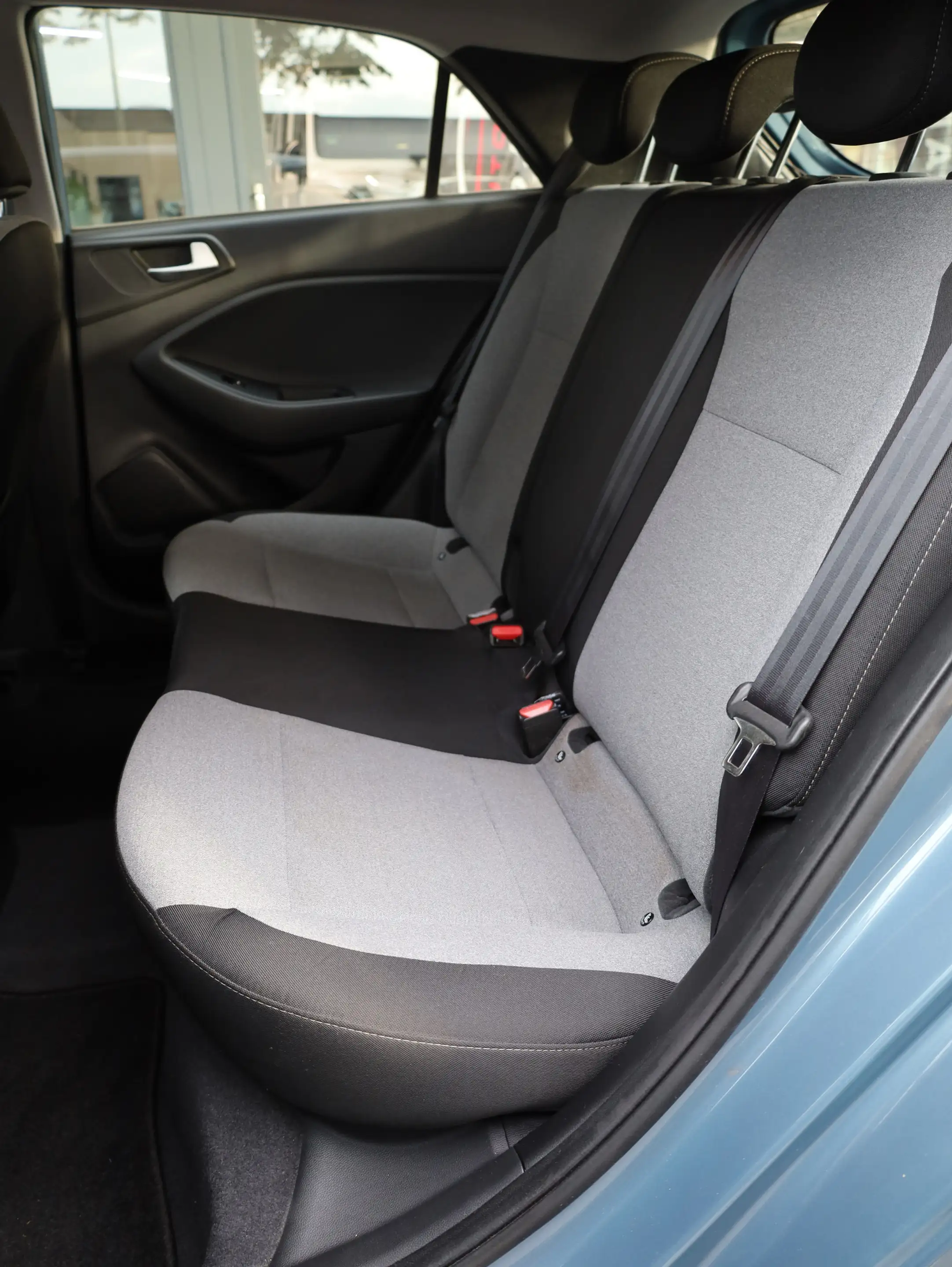 Hyundai i20 1.4YES!*Tempomat*Allwetterreifen*Klimaanlage — photo 10