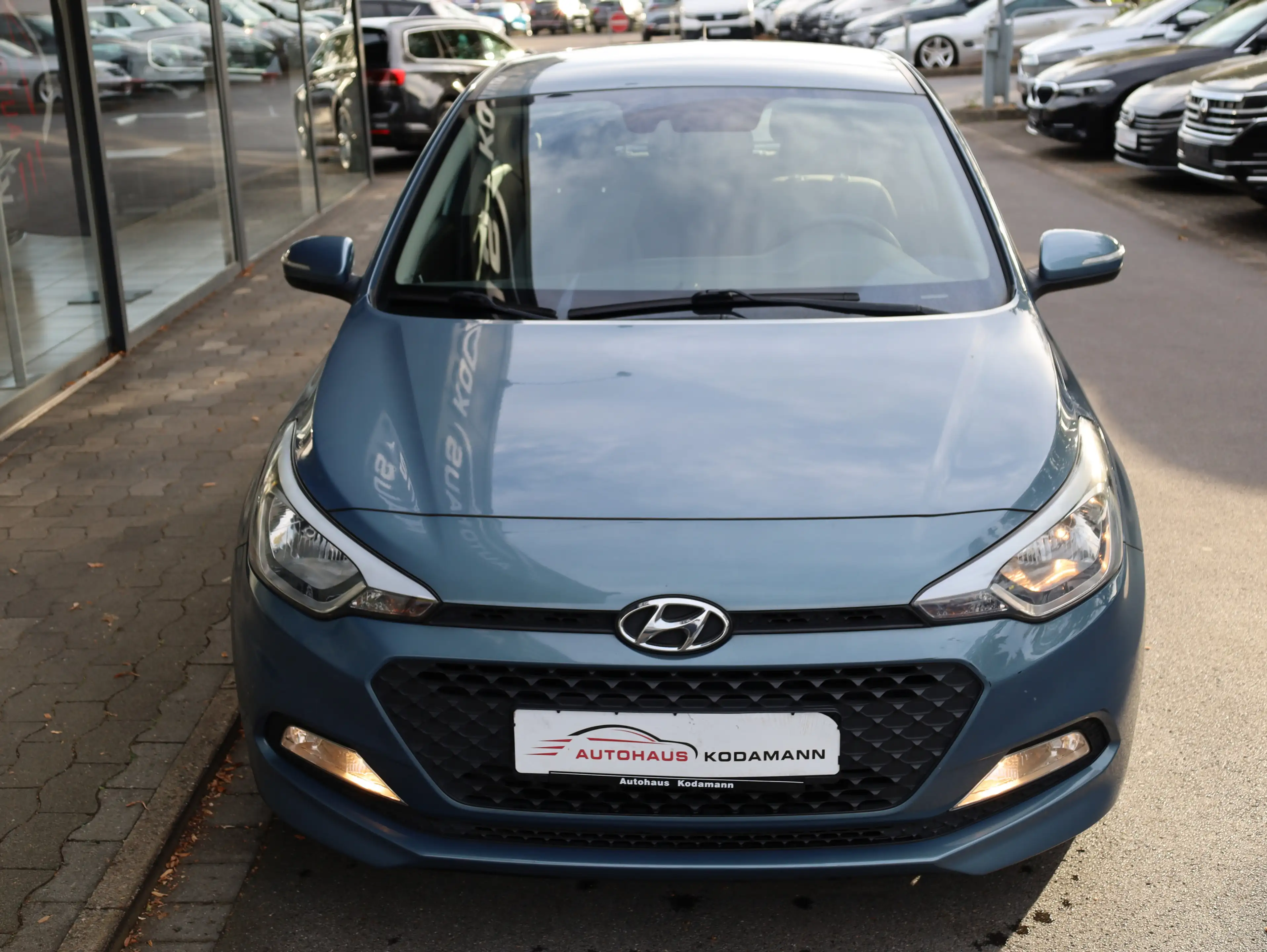 Hyundai i20 1.4YES!*Tempomat*Allwetterreifen*Klimaanlage — photo 3