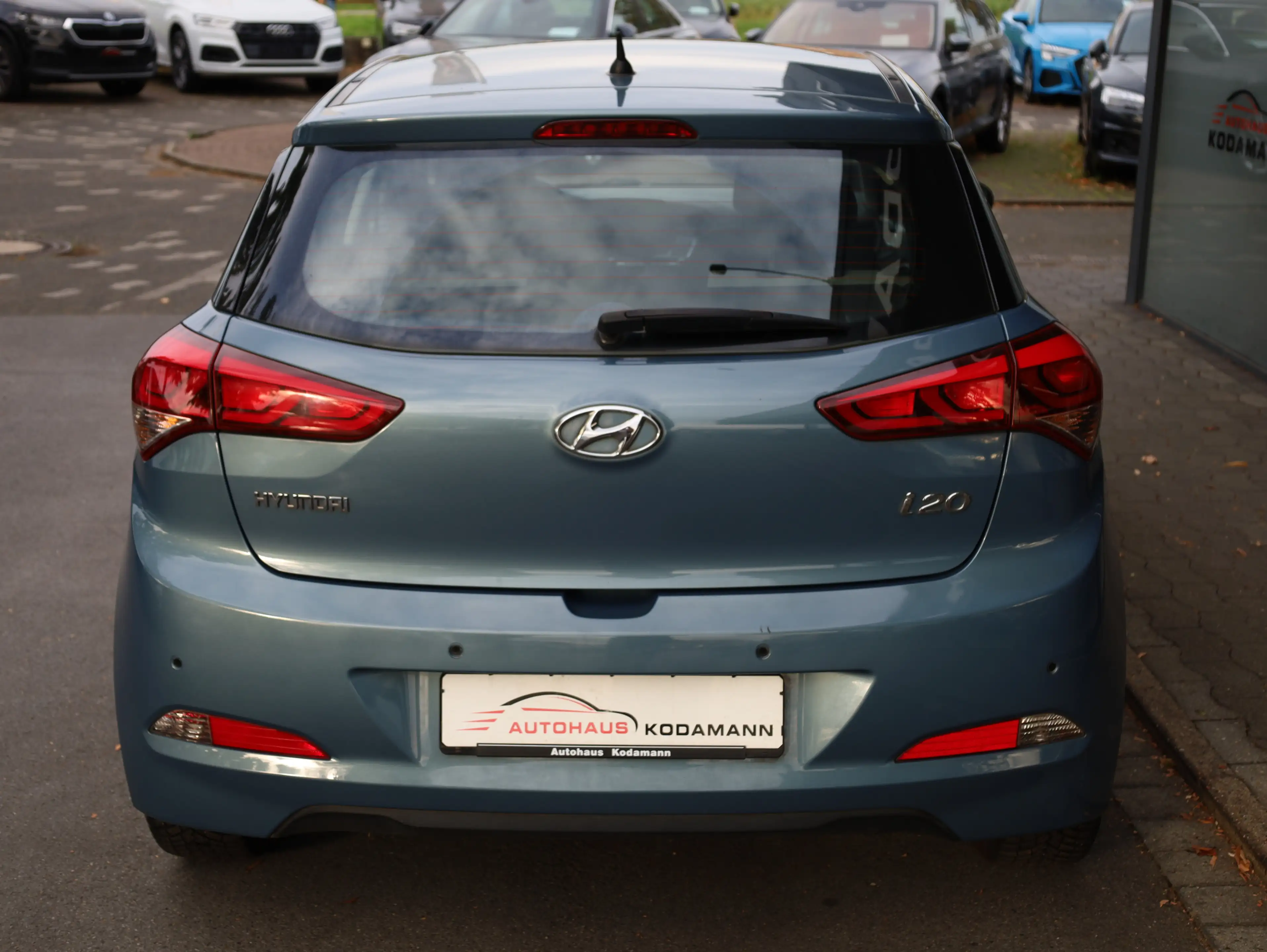Hyundai i20 1.4YES!*Tempomat*Allwetterreifen*Klimaanlage — photo 6
