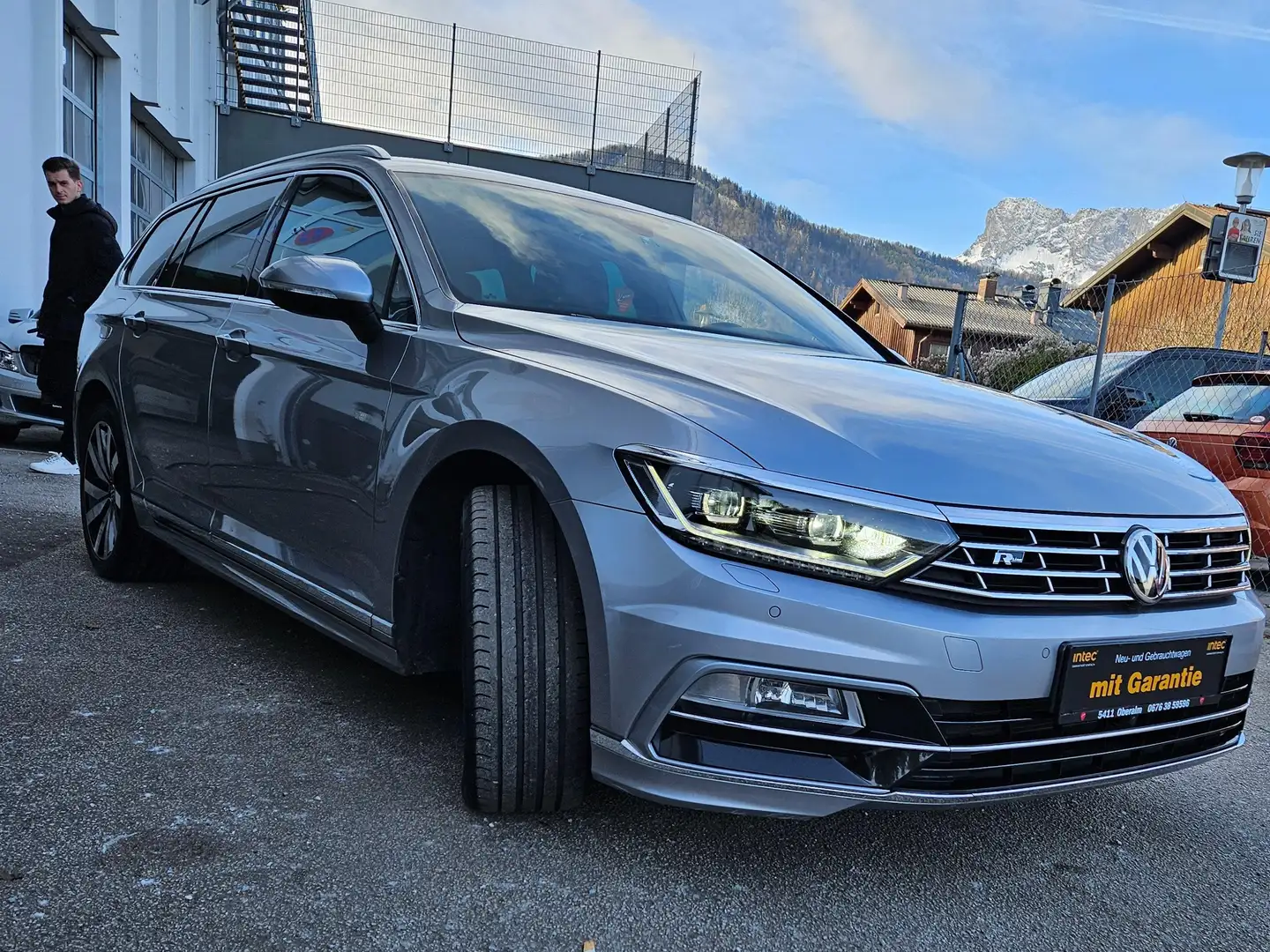 Volkswagen Passat Variant Highline BMT/Start-Stopp/ R-Lein Grau - 2