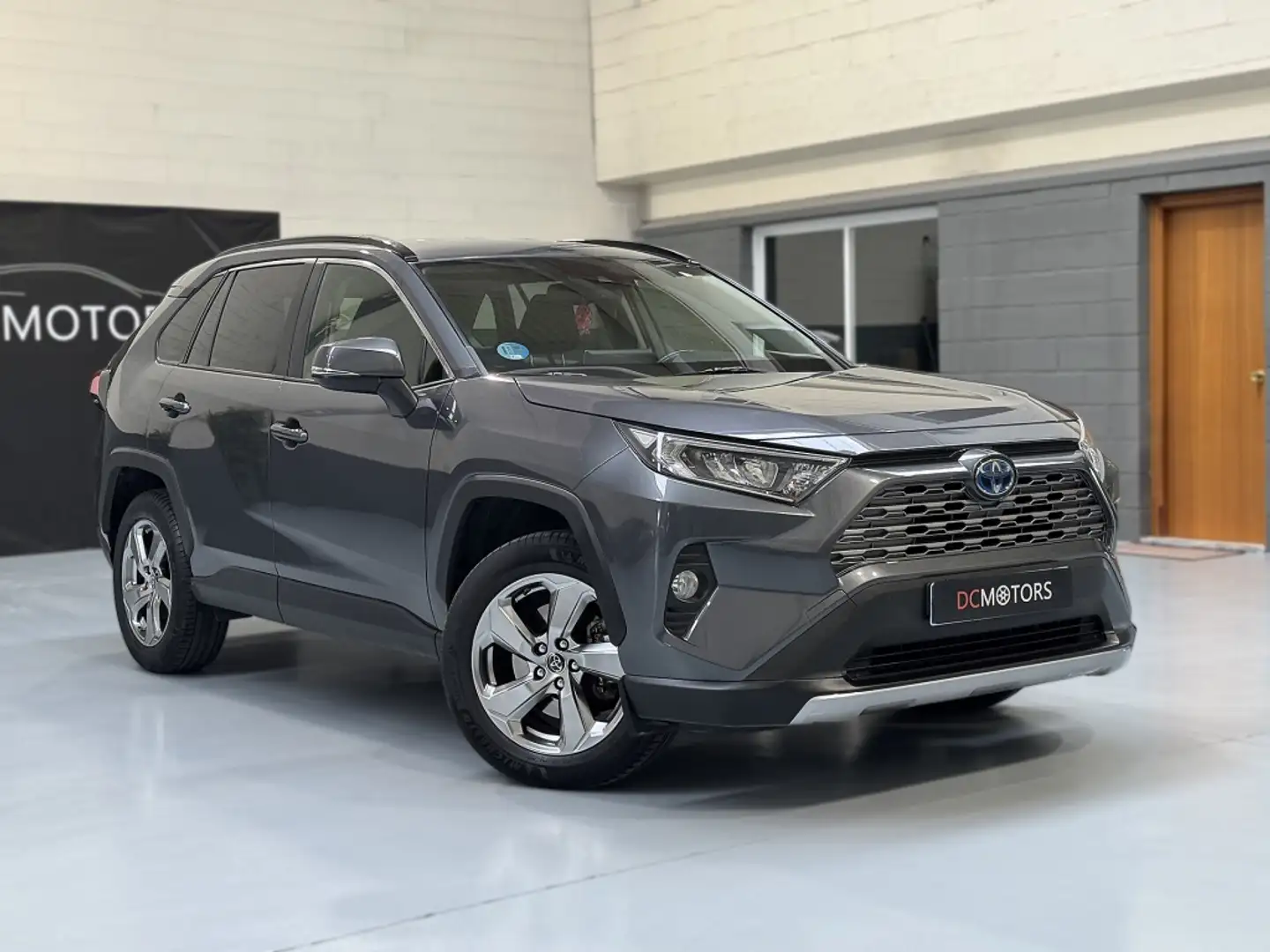 Toyota RAV 4 2.5 hybrid 2WD Advance Gris - 2