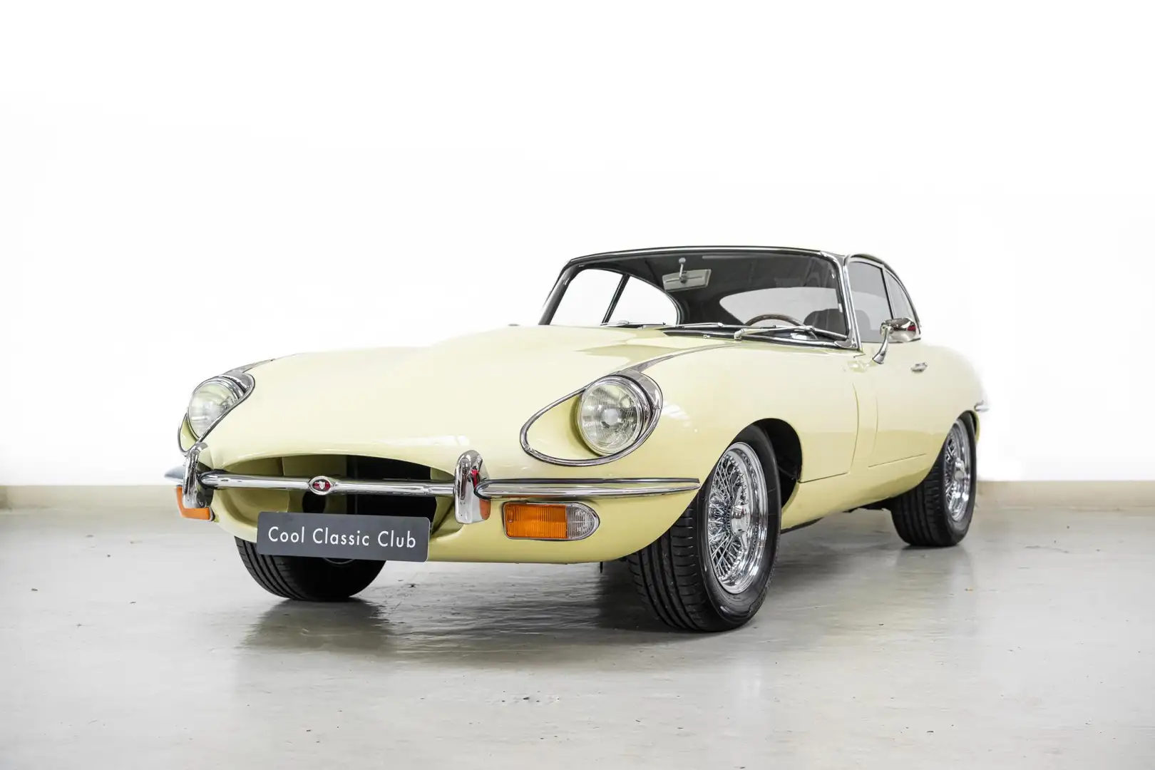 Jaguar E-Type S2 FHC - Full History Present - Completely Restore Jaune - 1