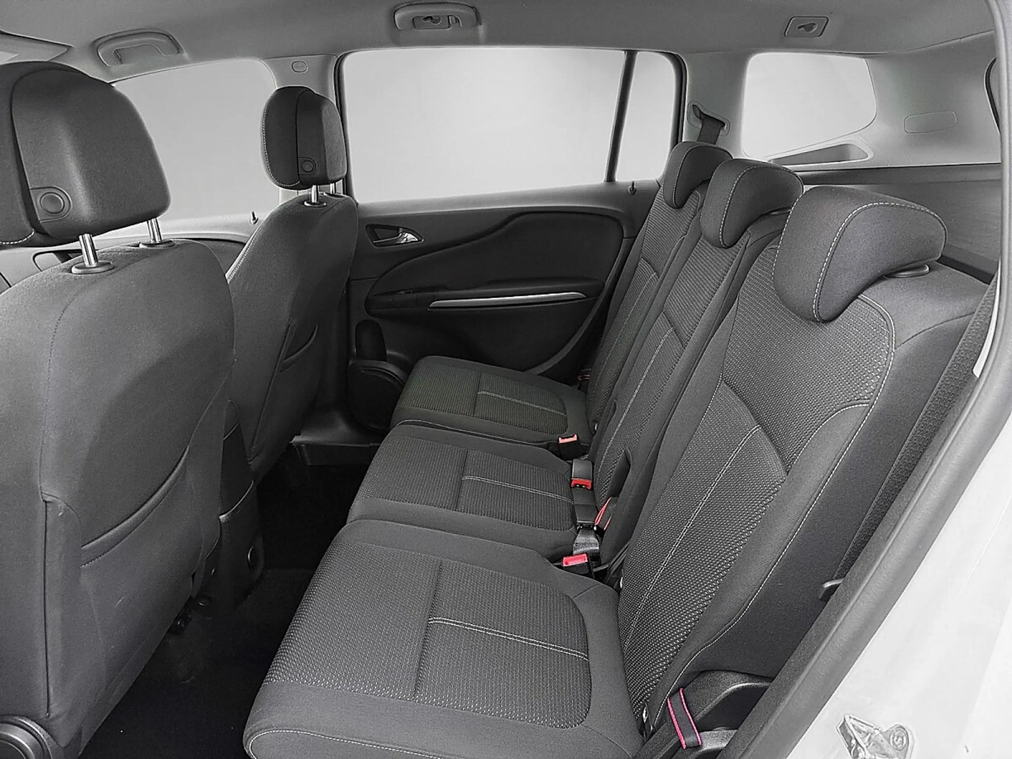 Opel Zafira Tourer 1,6 CDTI |1.BESITZ| PICKERL BIS 07/2027 | — photo 12