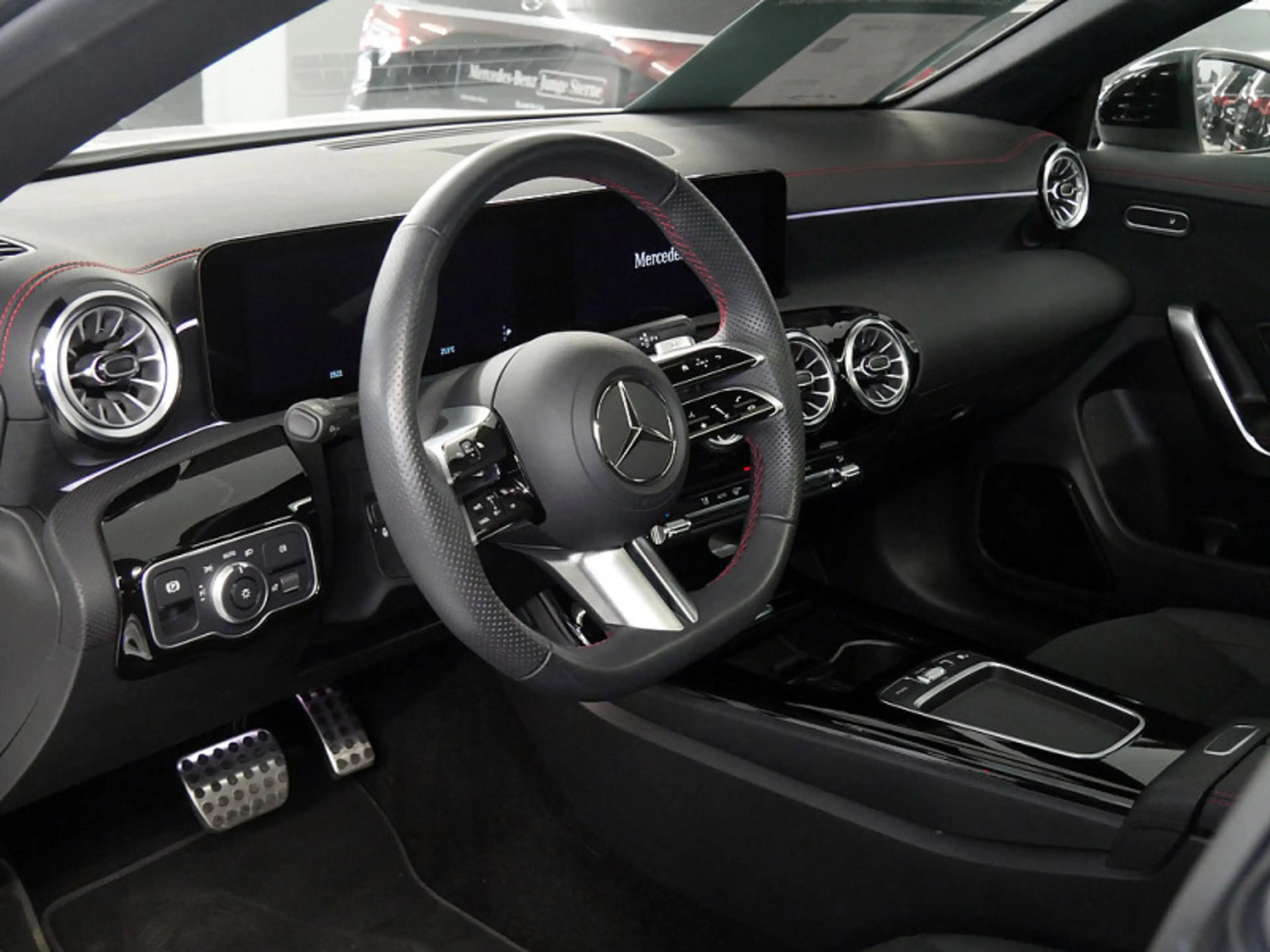 Mercedes-Benz CLA 200 d Coupé , AMG NIGHT KAMERA PANO SPUR PDC — photo 14