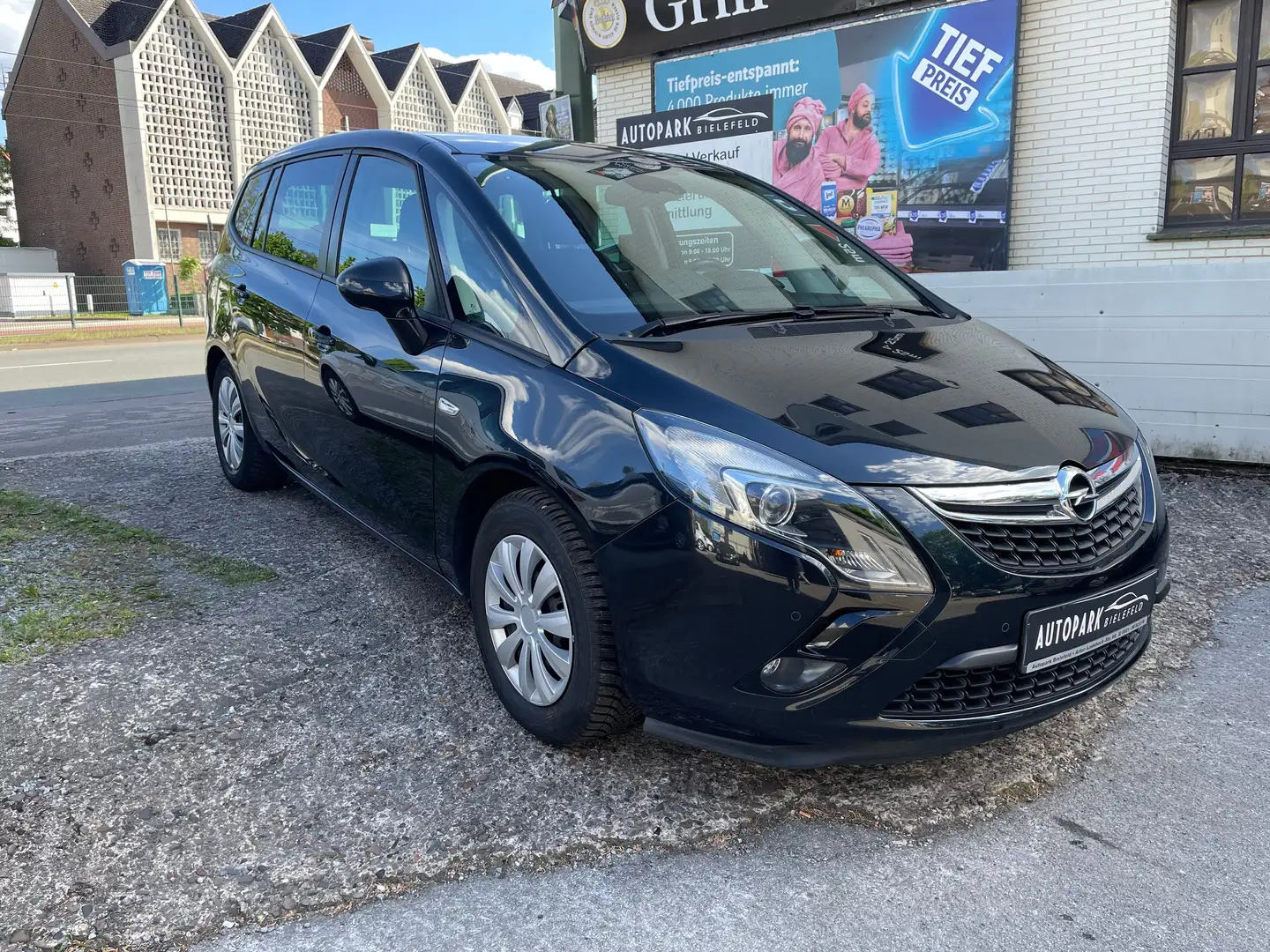 Opel Zafira Tourer 1.4 Turbo / NAVI / AHK / 7-Sitzer / EURO 6 / PDC Schwarz - 1