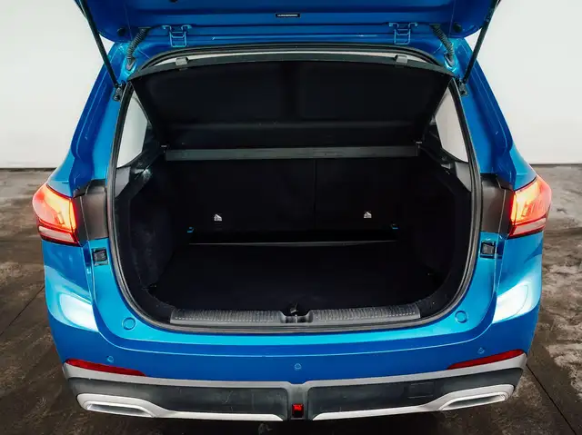 MG MG ZS view 7