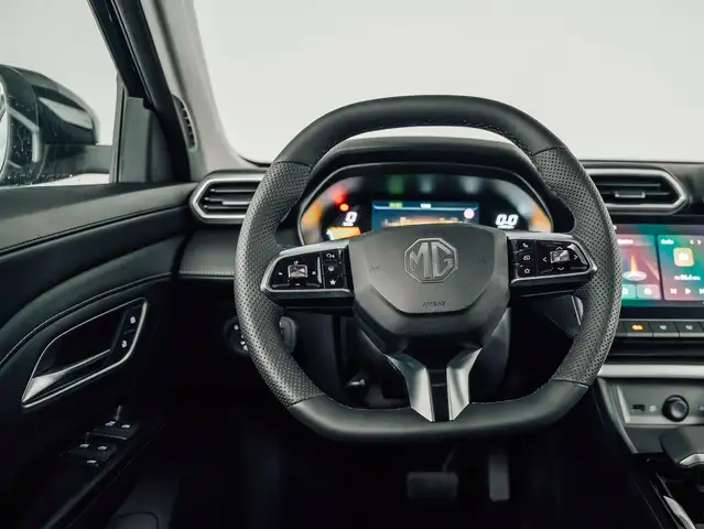 MG MG ZS view 13