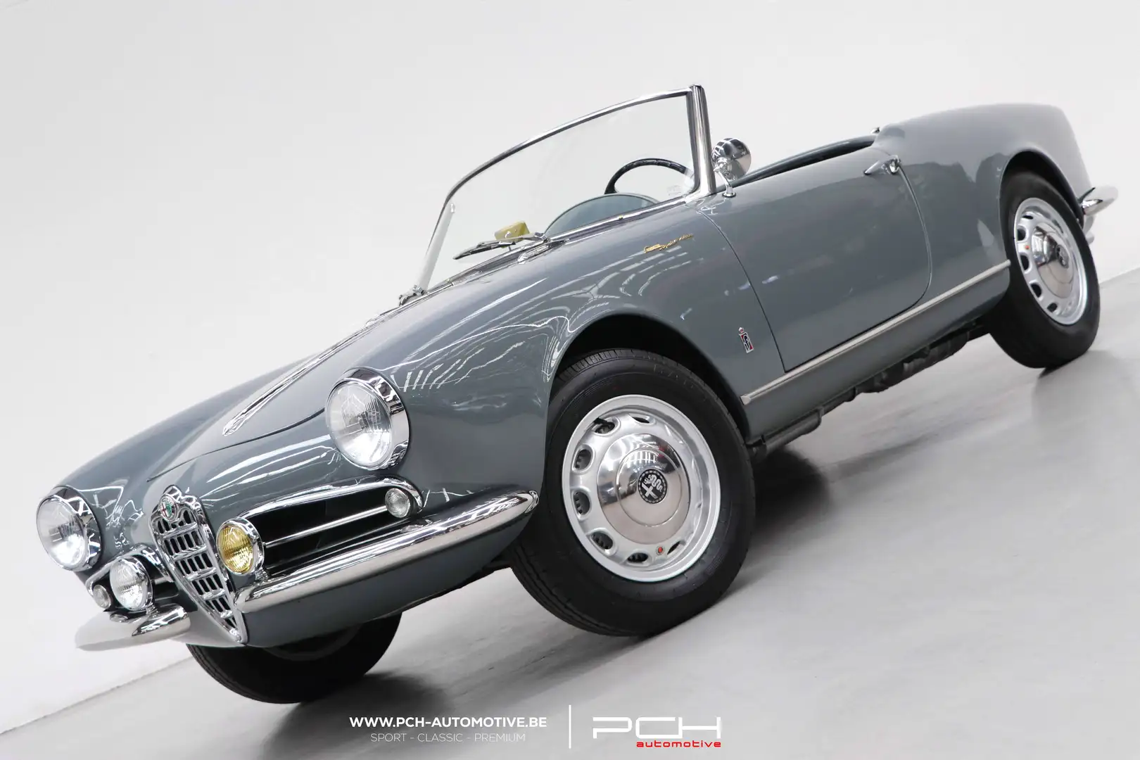 Alfa Romeo Giulietta Spider Veloce 750 F + Hard-Top 1957 FULLY RESTORED Gris - 1