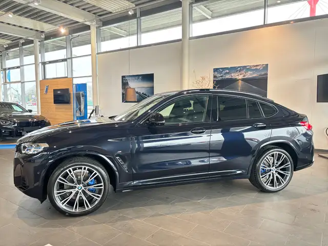 BMW X4 view 7