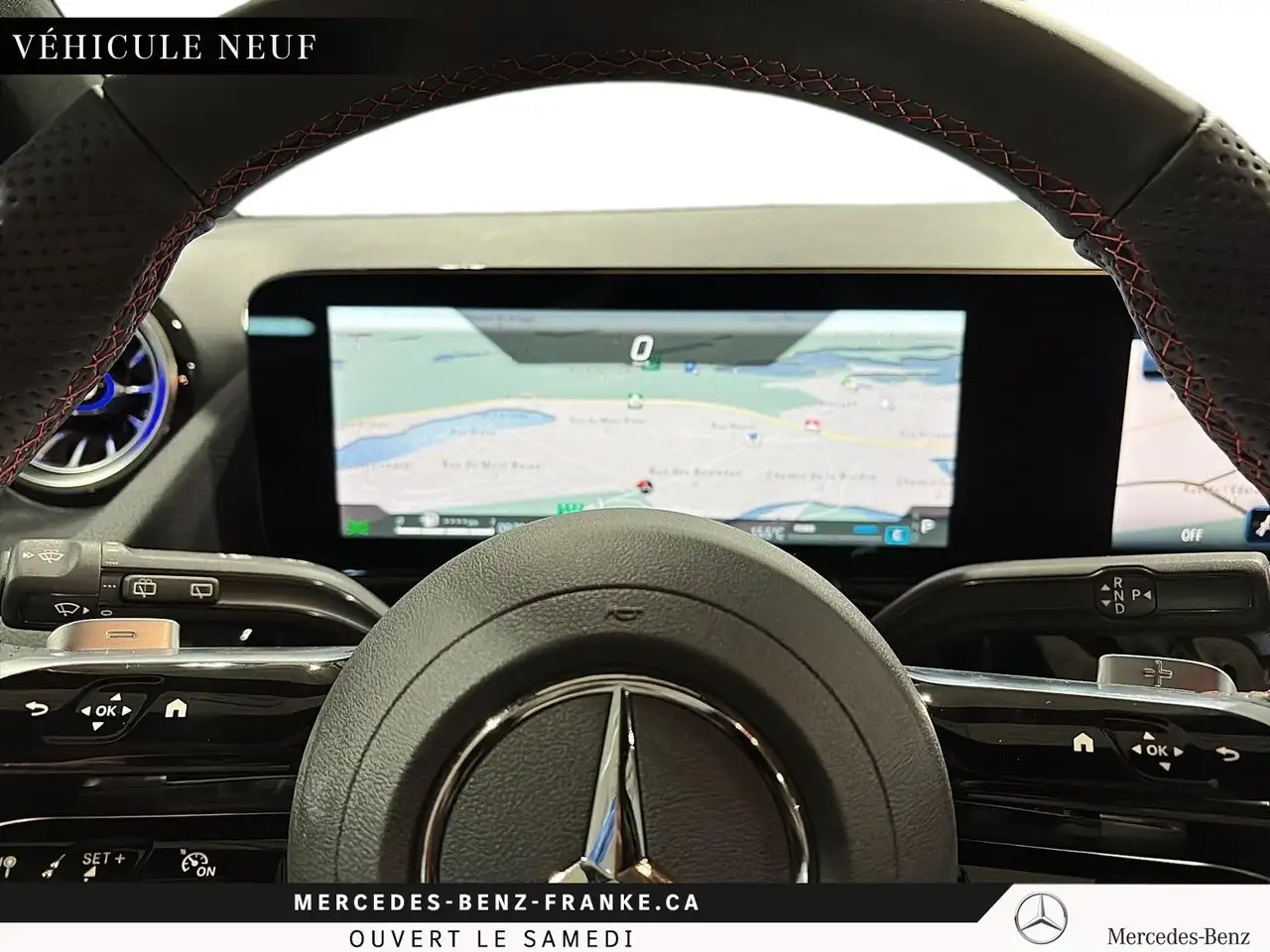 Mercedes-Benz GLA снимка Mercedes-Benz GLA