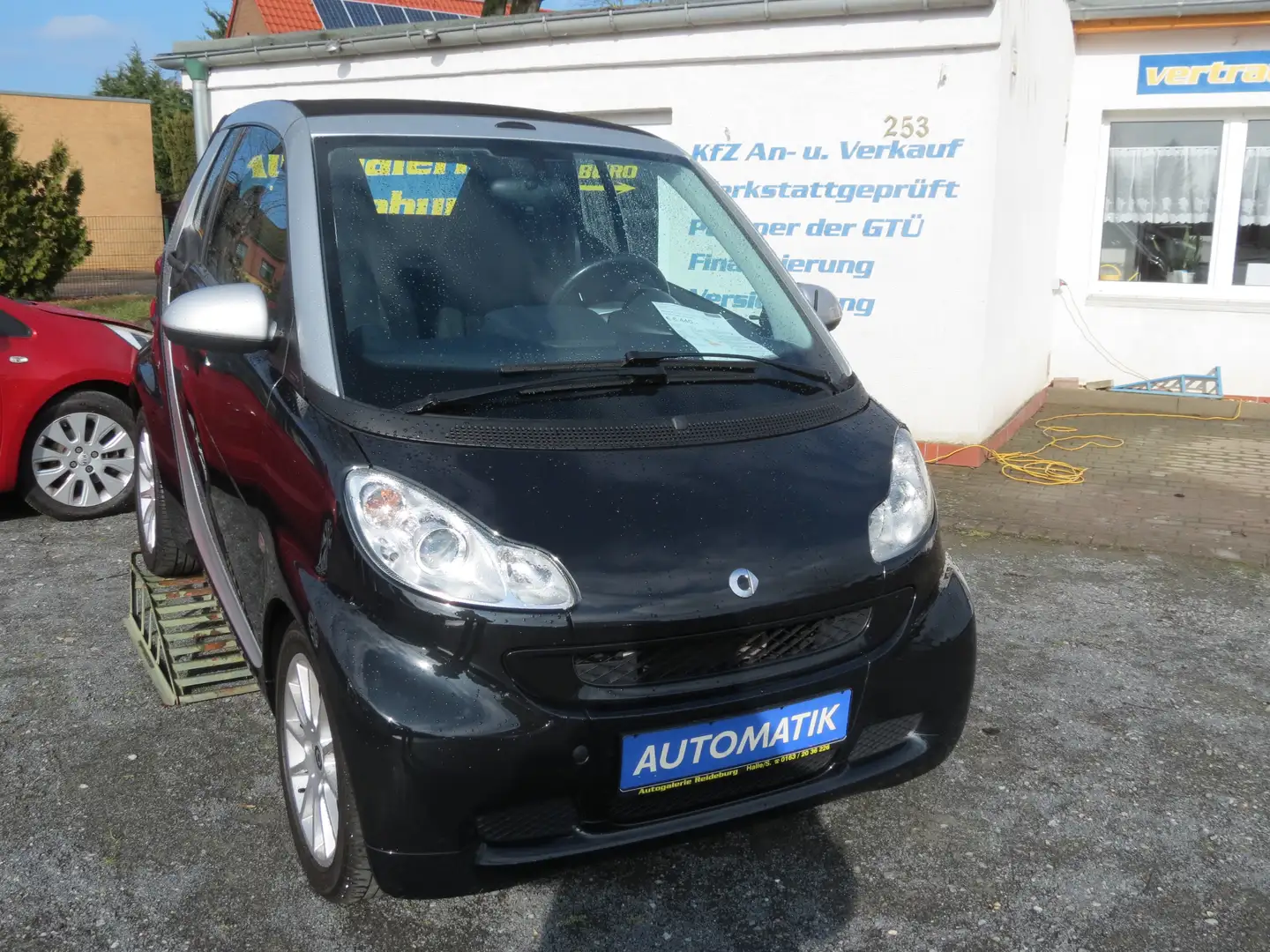 smart forTwo Micro Hybrid Drive 52kW (451.480)Cabrio SHZ!!TOP! Schwarz - 1