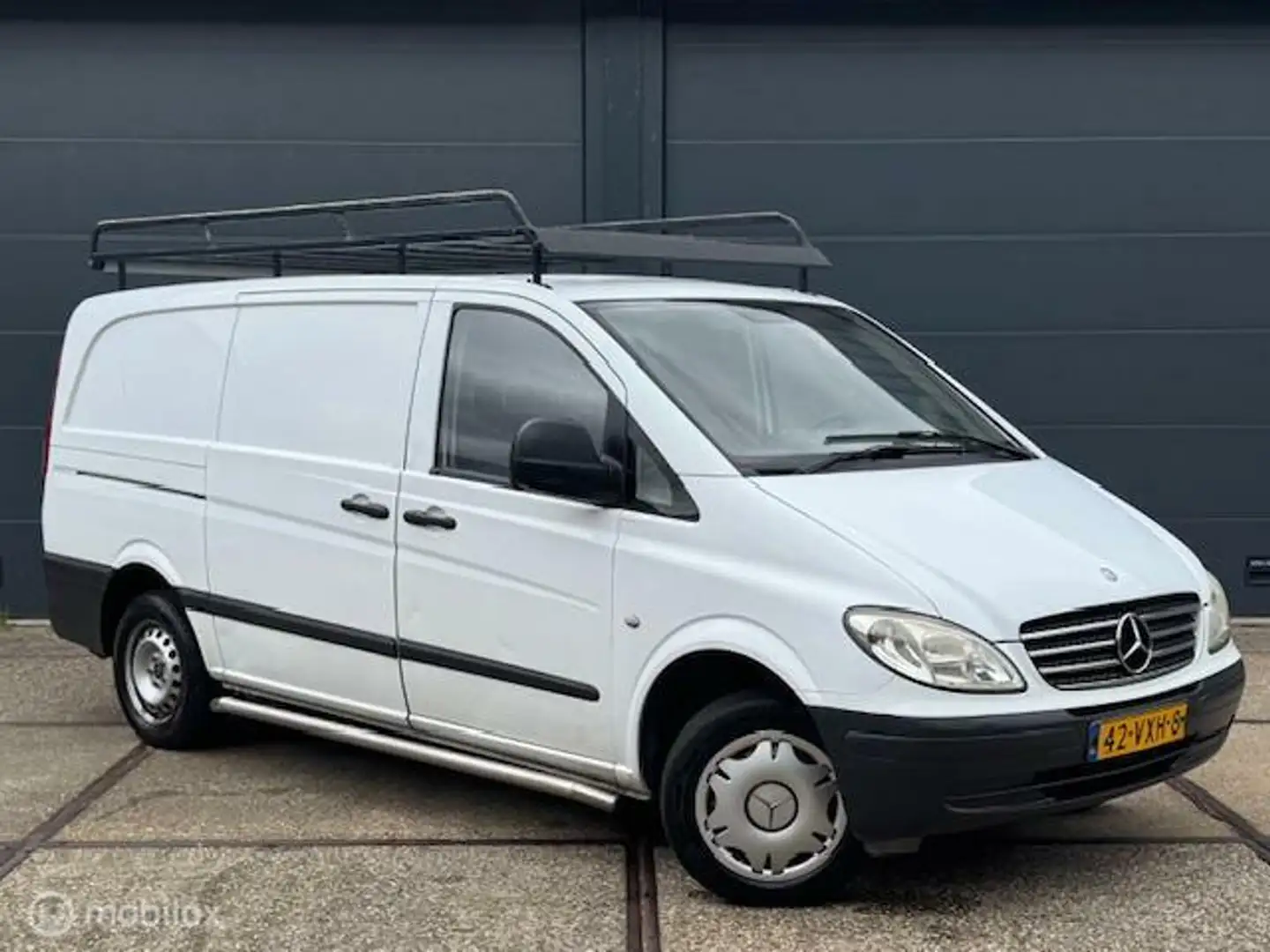 Mercedes-Benz Vito Bestel 109 CDI 320 Amigo - TREKHAAK - SIDEBARS - I Wit - 2