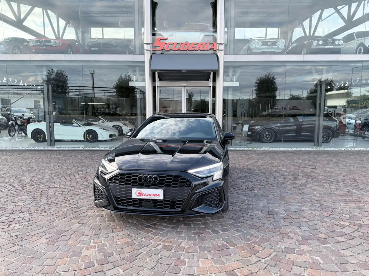 Audi A3 SPB 35 TFSI S tronic S line edition Nero - 1