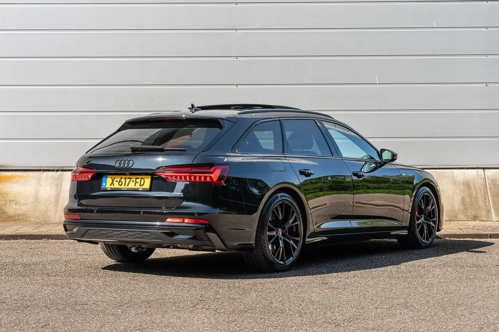 Audi A6 Avant 50 TFSIe 299pk PHEV Quattro S Edition | Pano Noir - 2