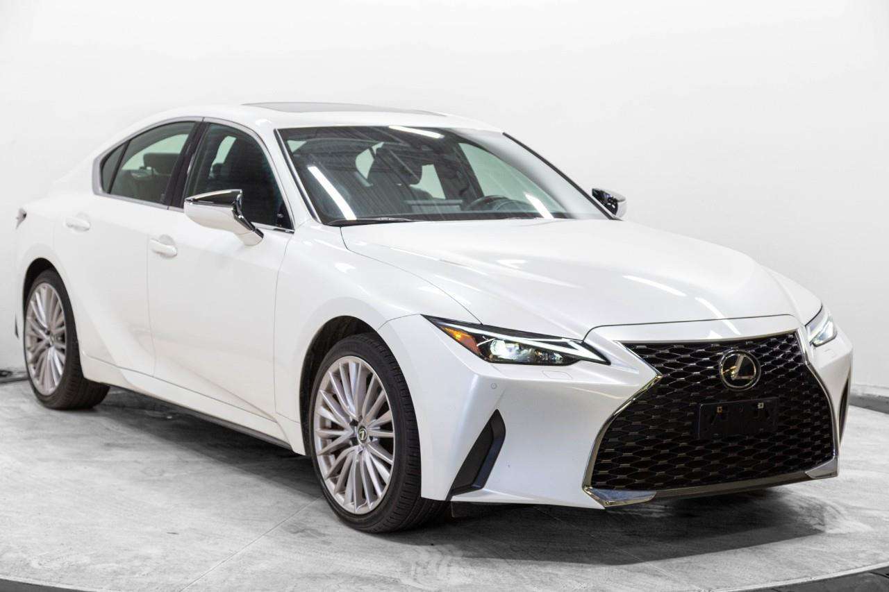 2024 Lexus IS LUXURY PACKAGE | COOLING SEATS | APPLE CARPLAY
