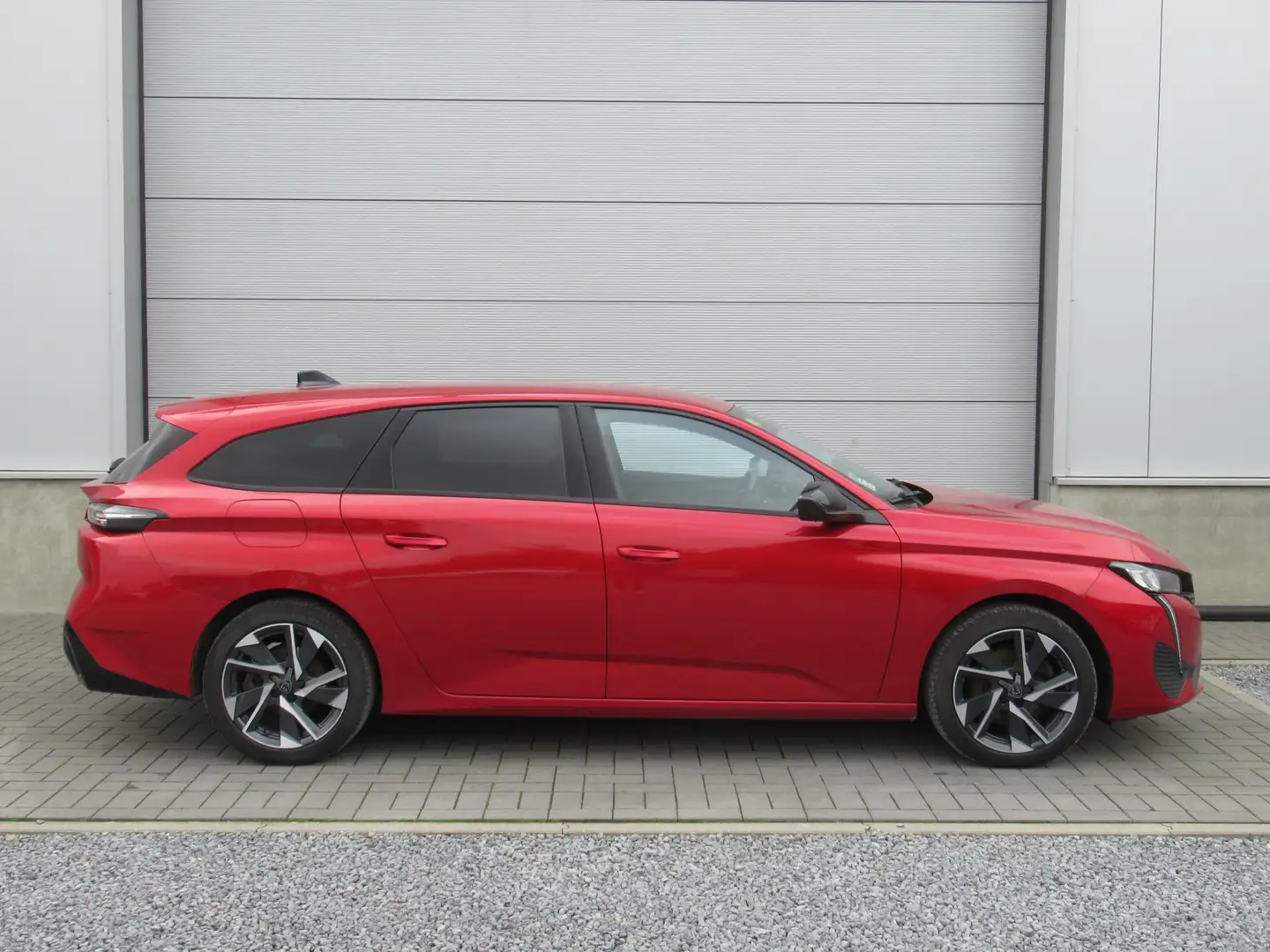 Peugeot 308 SW 1.2 PureTech / € 8.999 netto / Allure / BLIS Rouge - 2