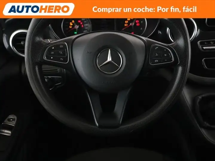 Mercedes-Benz Clase V 2016, foto 23