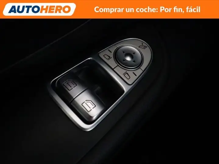 Mercedes-Benz Clase V 2016, foto 30