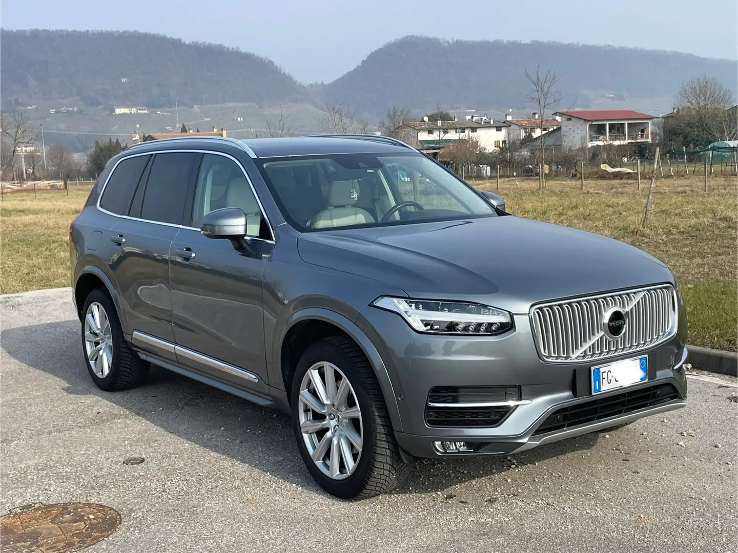 Volvo XC90 2.0 d5 Inscription awd 235cv geartronic my17 - 1