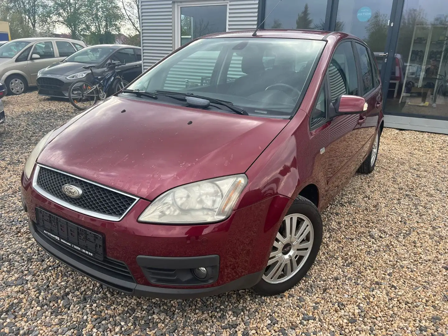 Ford Focus C-MAX Ghia/8xBer./DVD/Tempo./Klimaa./ Red - 1