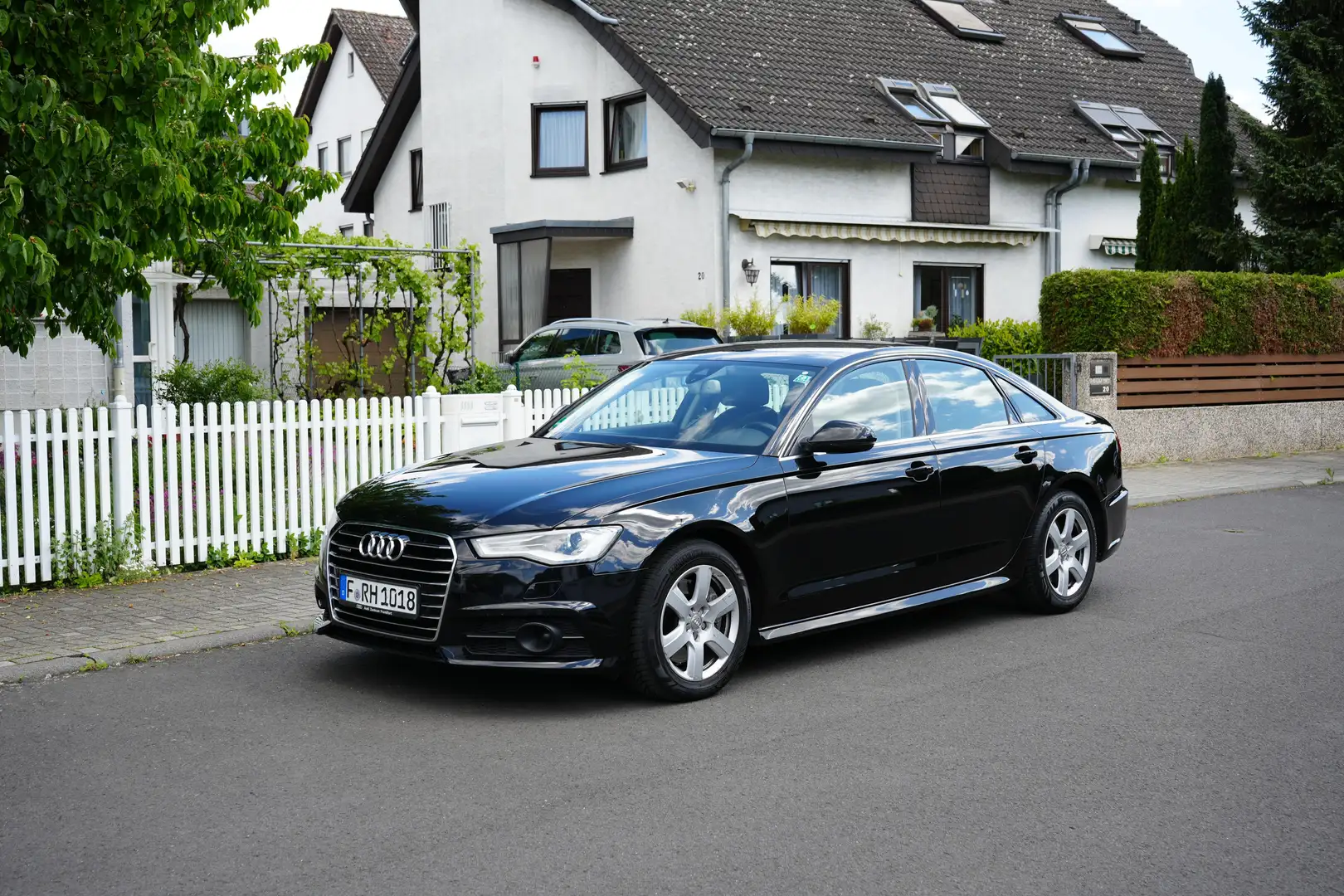 Audi A6 3.0 TDI quattro S tronic Schwarz - 1