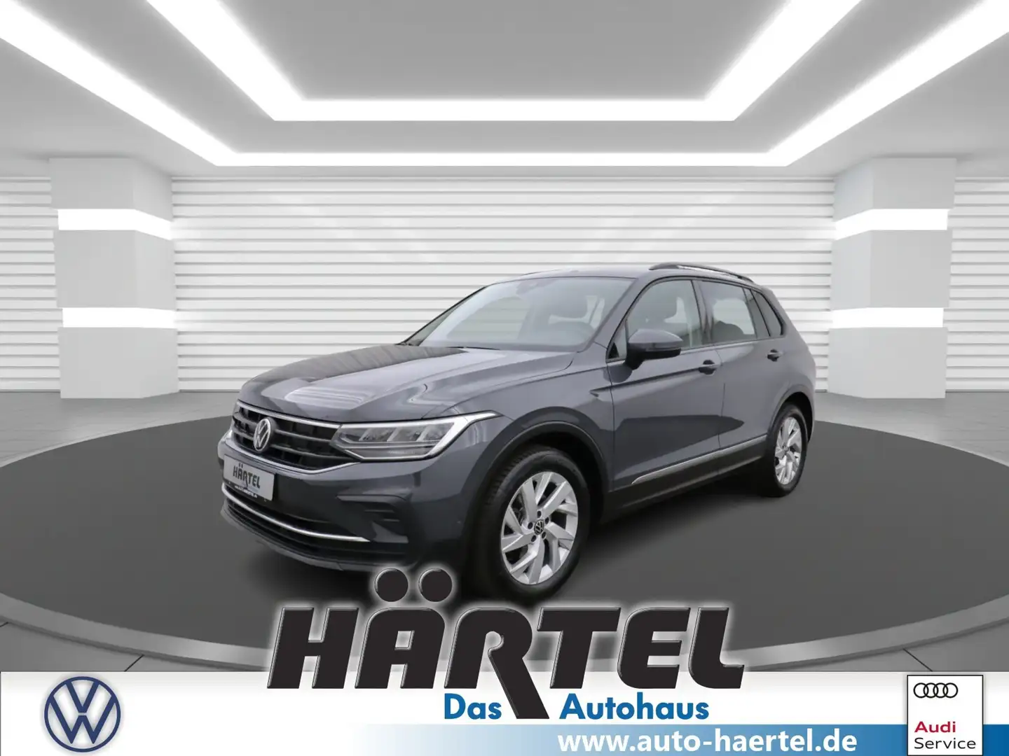Volkswagen Tiguan LIFE 1.5 TSI (+ACC-RADAR+NAVI) Bluetooth Grau - 1