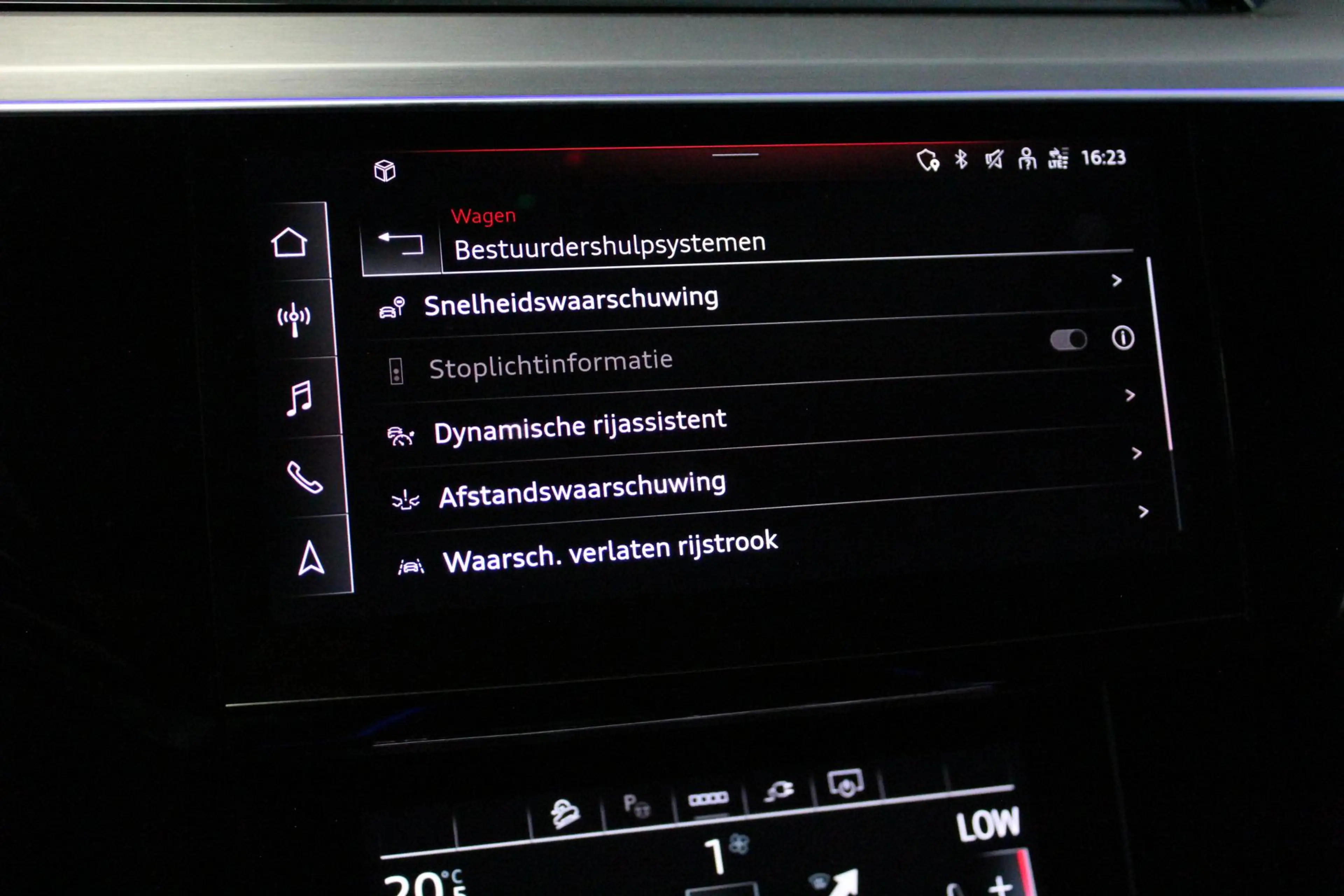 Audi e-tron Sportback 50 quattro S edition 71 kWh | B&O/AUDIO — photo 32