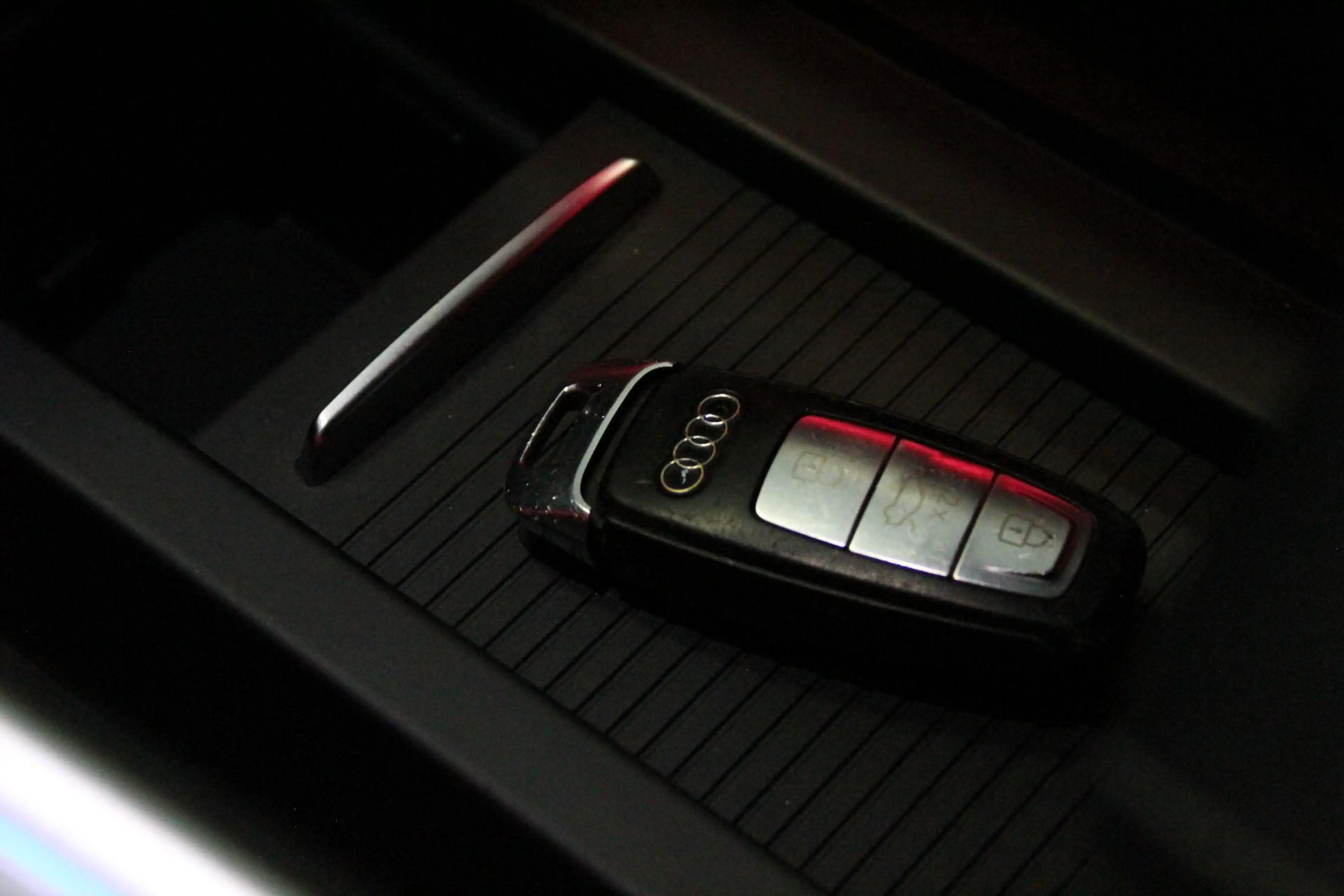 Audi e-tron Sportback 50 quattro S edition 71 kWh | B&O/AUDIO — photo 40