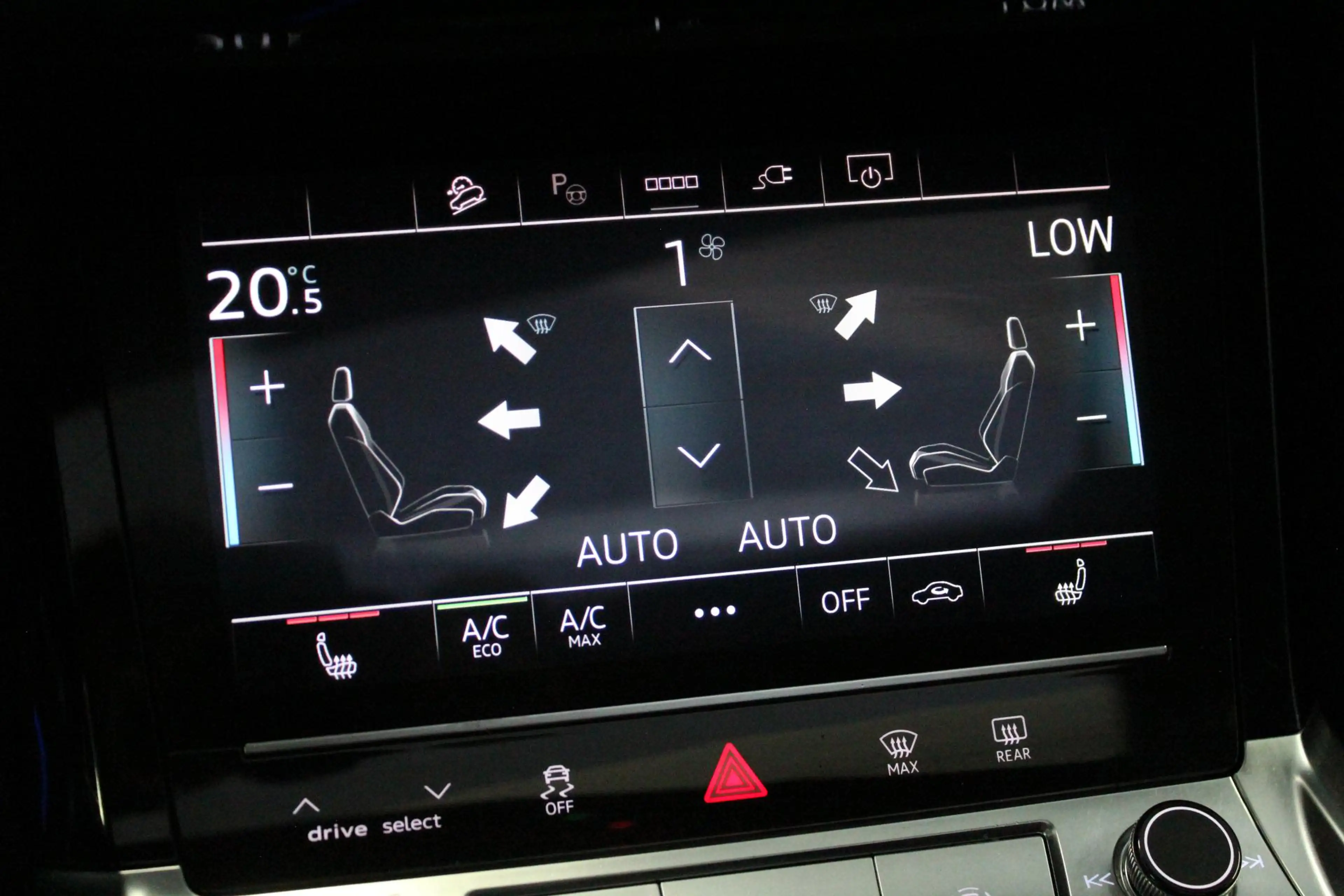 Audi e-tron Sportback 50 quattro S edition 71 kWh | B&O/AUDIO — photo 26