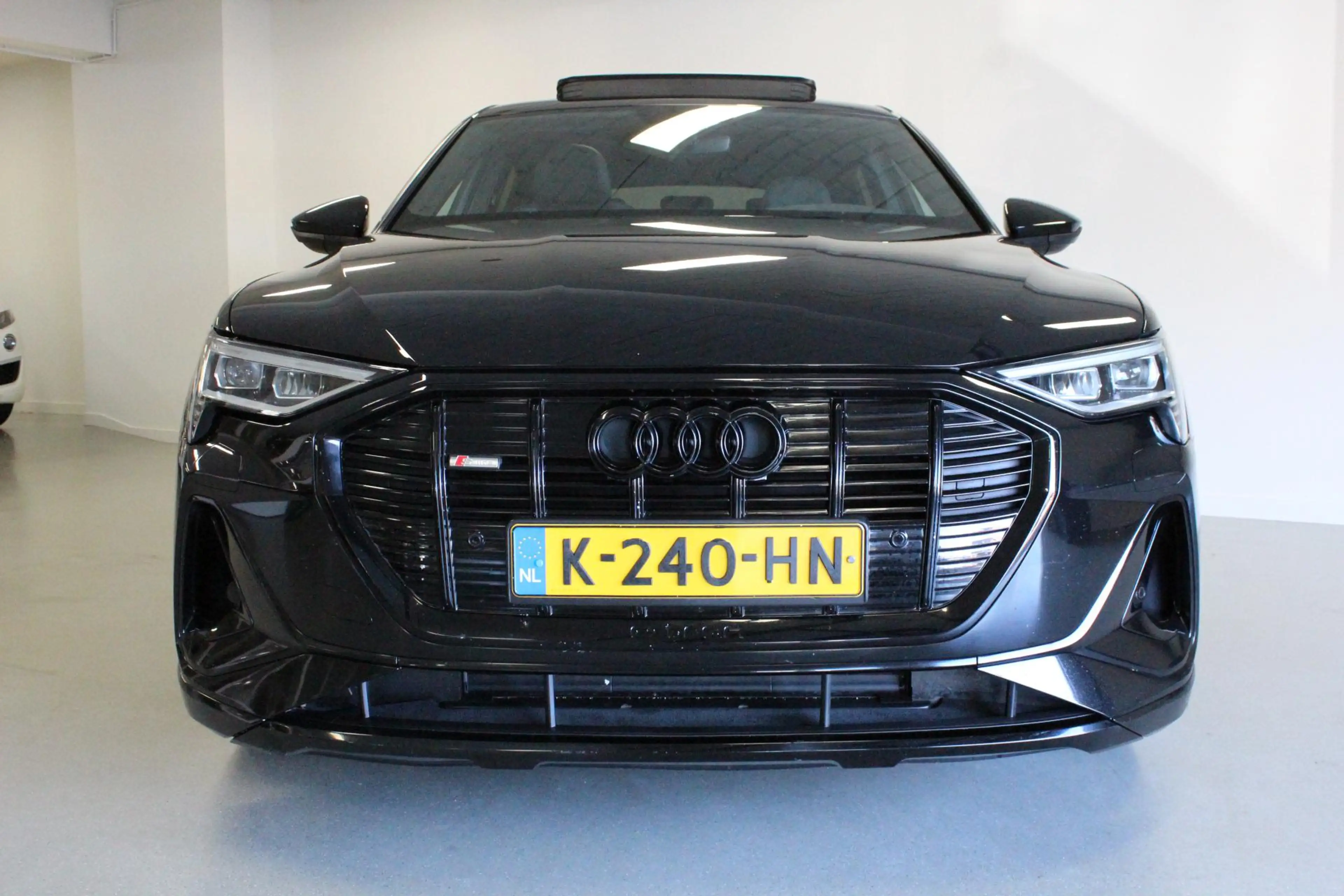 Audi e-tron Sportback 50 quattro S edition 71 kWh | B&O/AUDIO — photo 3