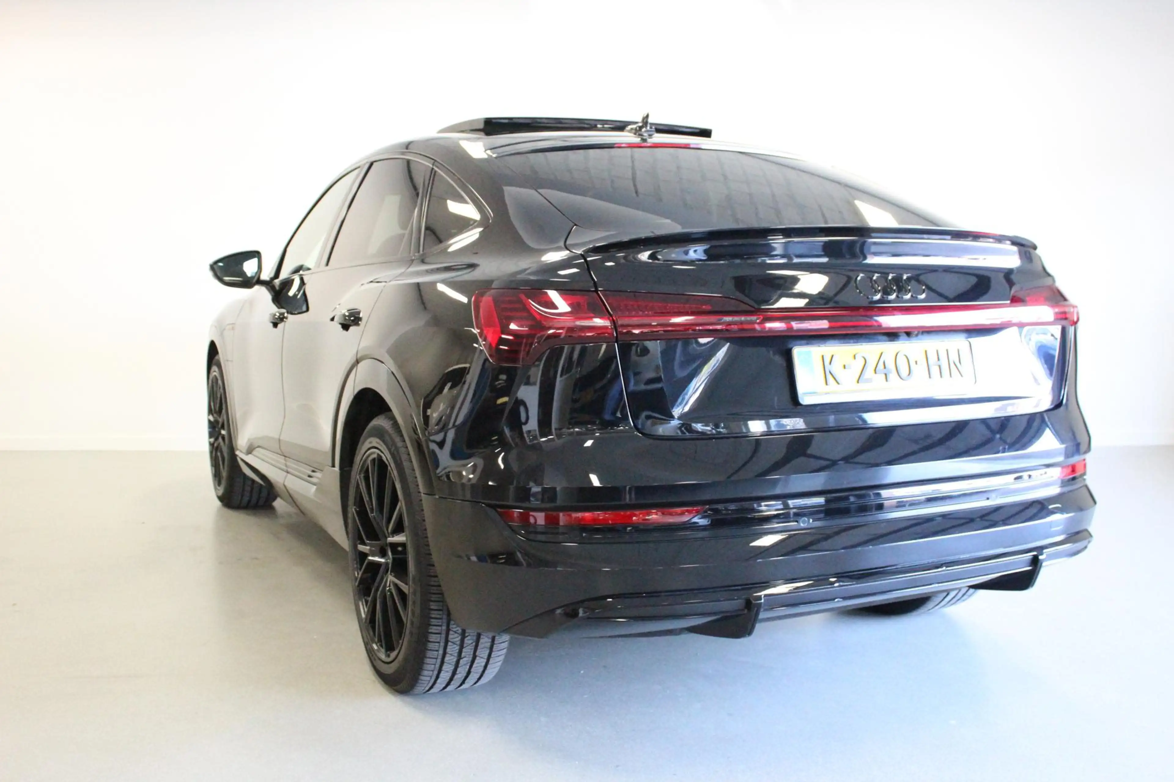 Audi e-tron Sportback 50 quattro S edition 71 kWh | B&O/AUDIO — photo 6