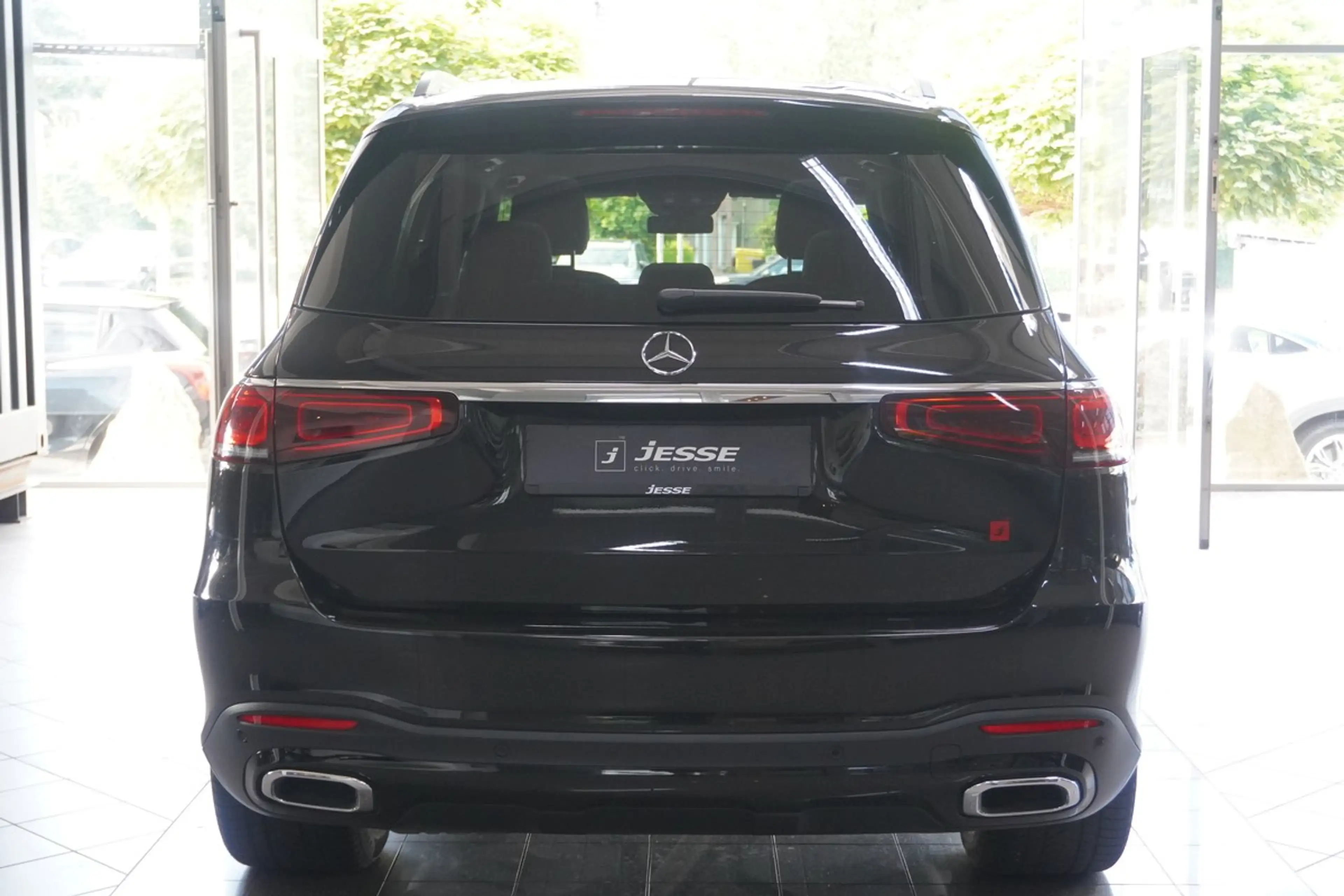 Mercedes-Benz GLS 400 d  AMG 4M Airmatic HUD Pano Distr.+ 7Sitze — photo 7